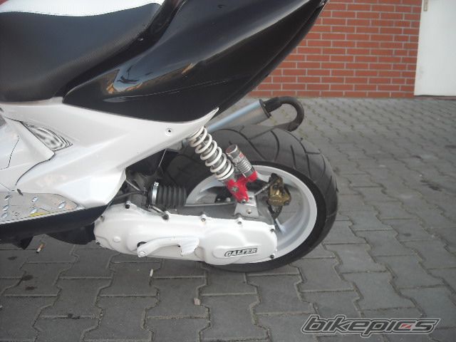 Photo 1841709