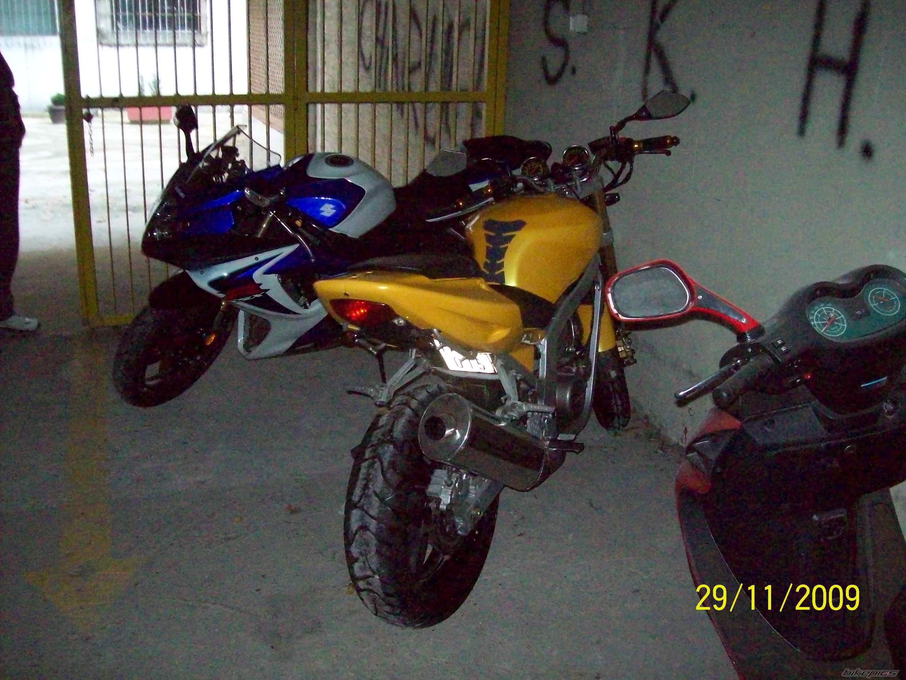Photo 1842037