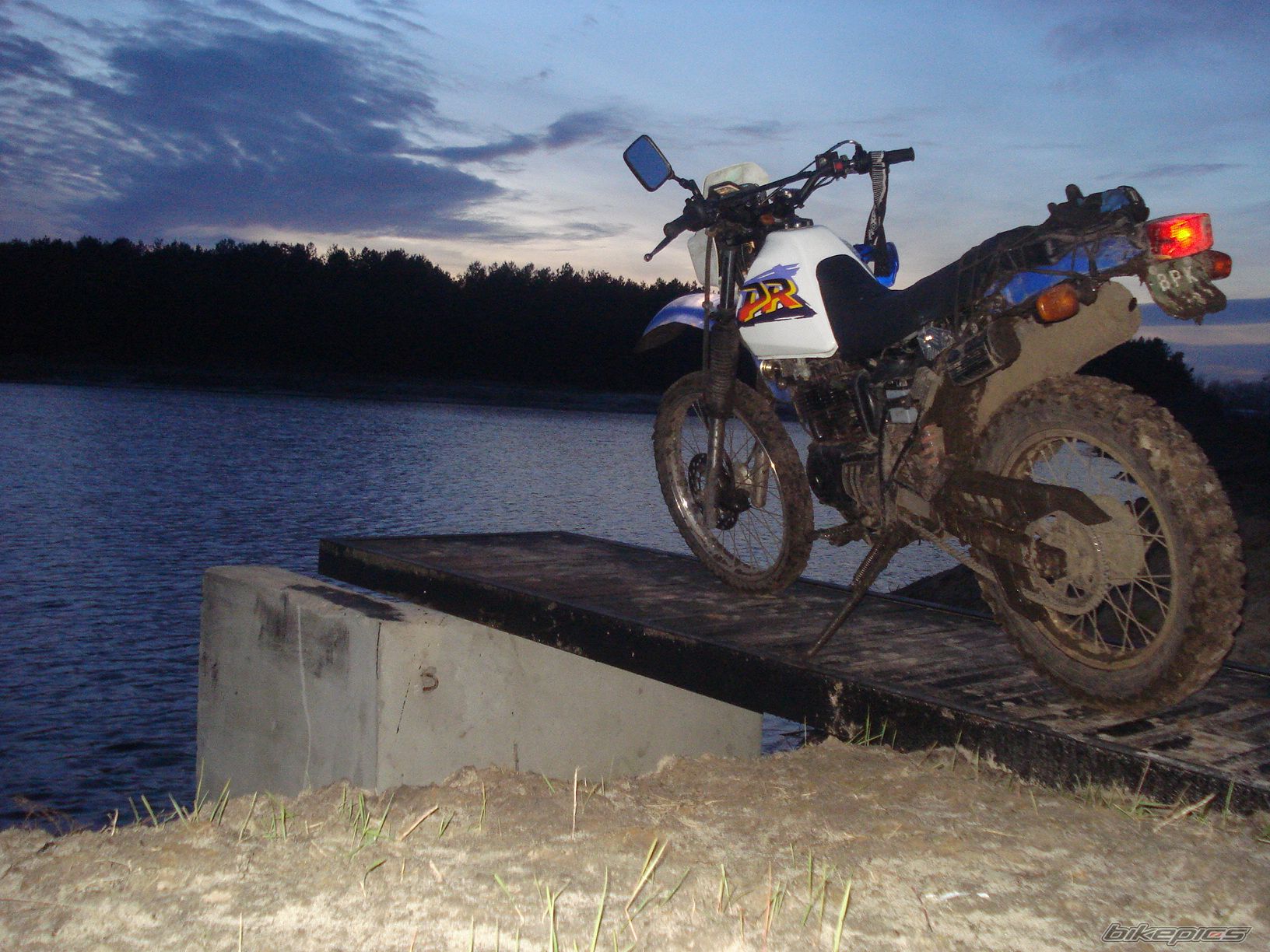 Photo 1842099