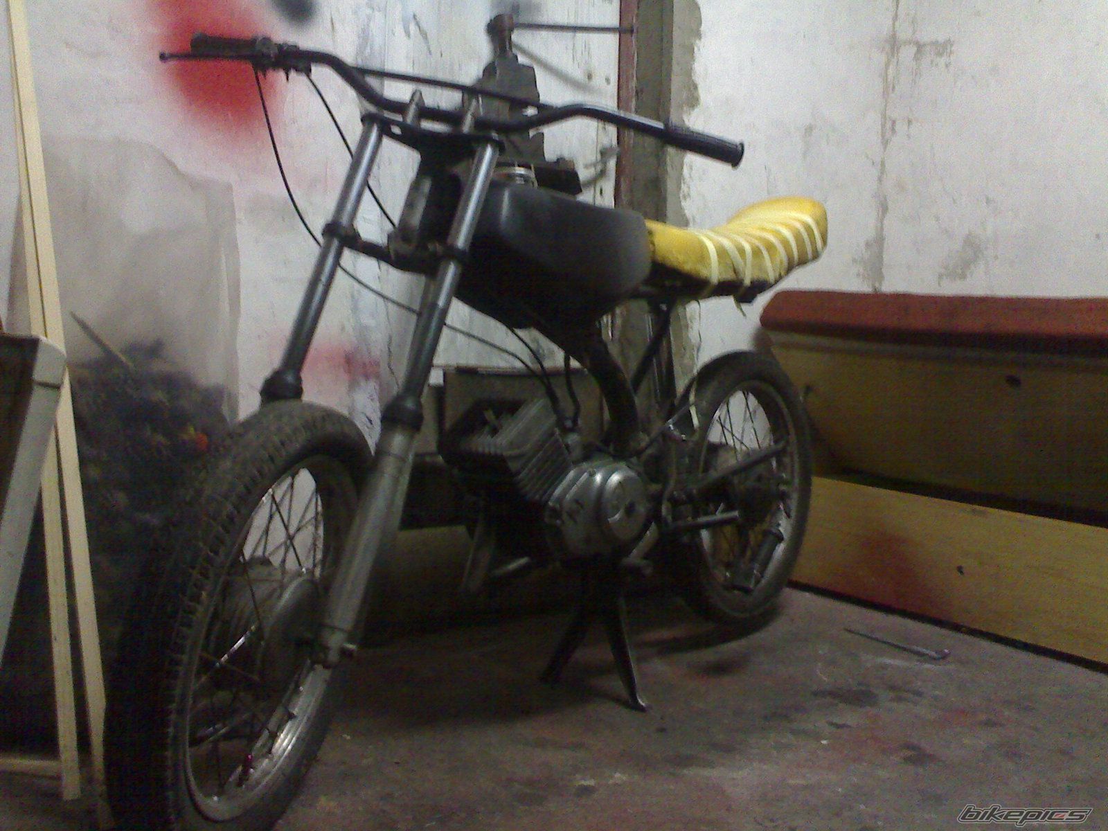 Photo 1842255