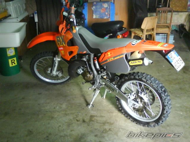Photo 1842360