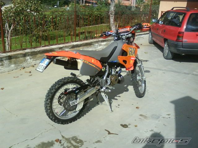 Photo 1842363