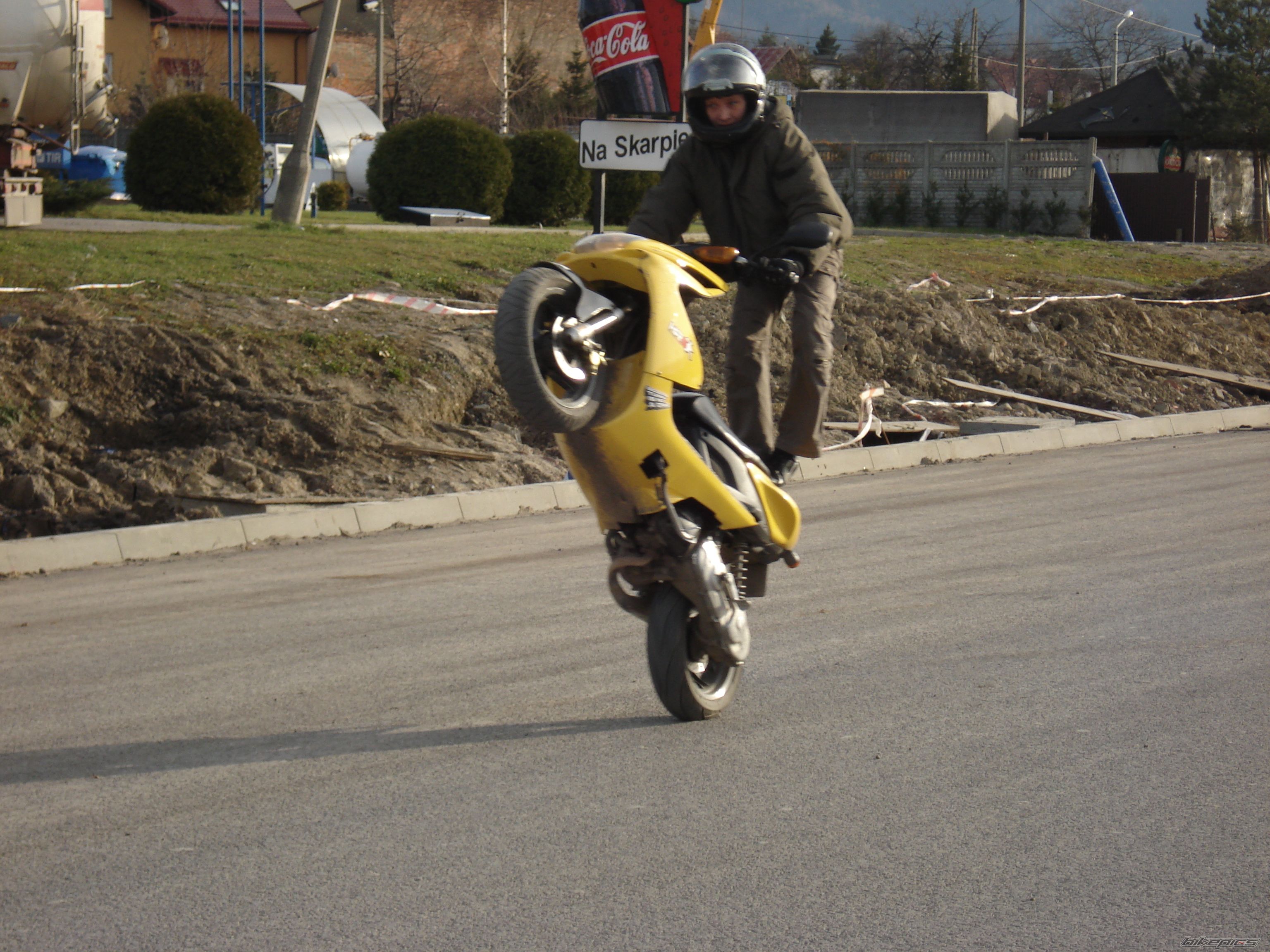 Photo 1842402