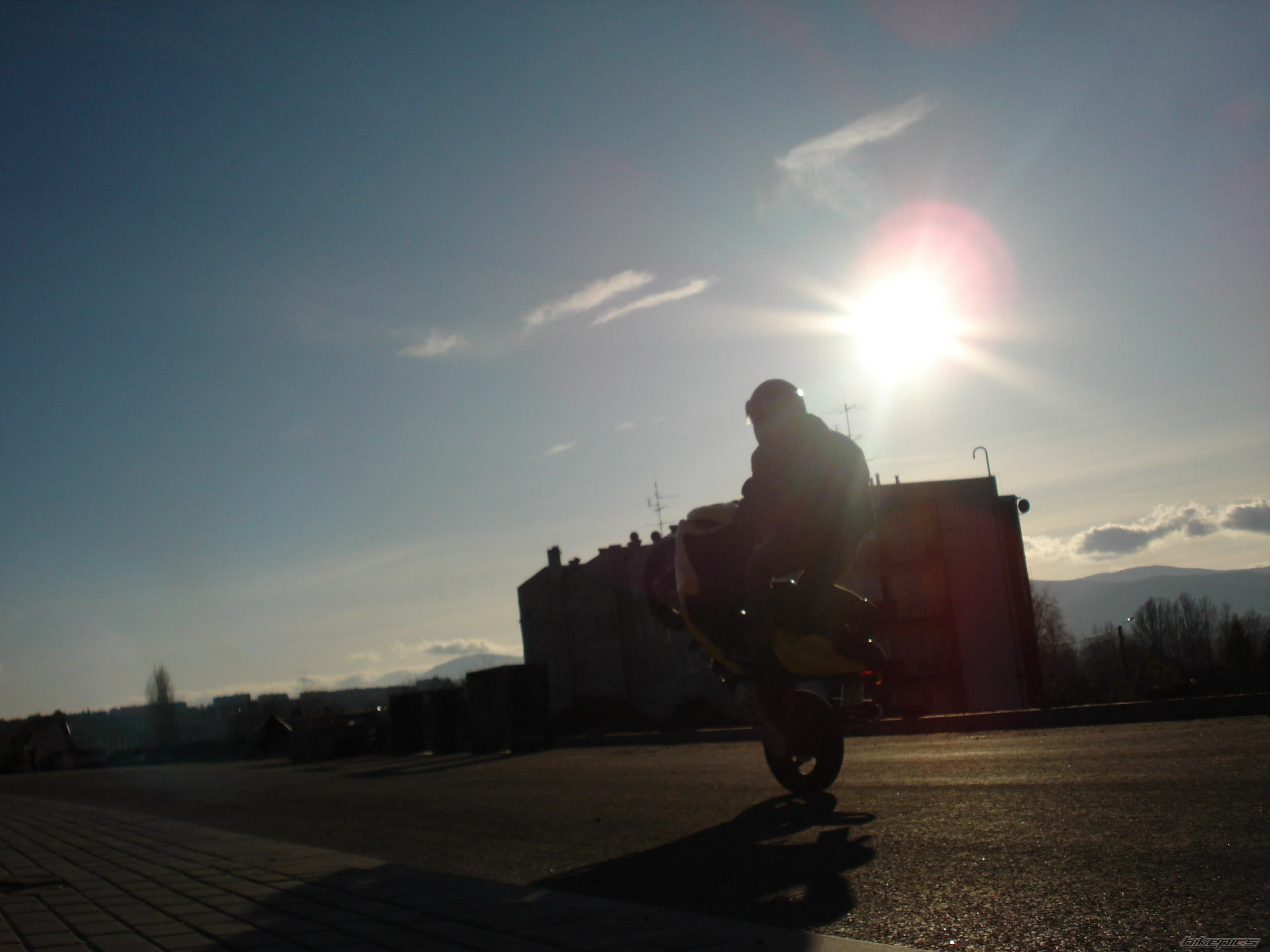 Photo 1842419