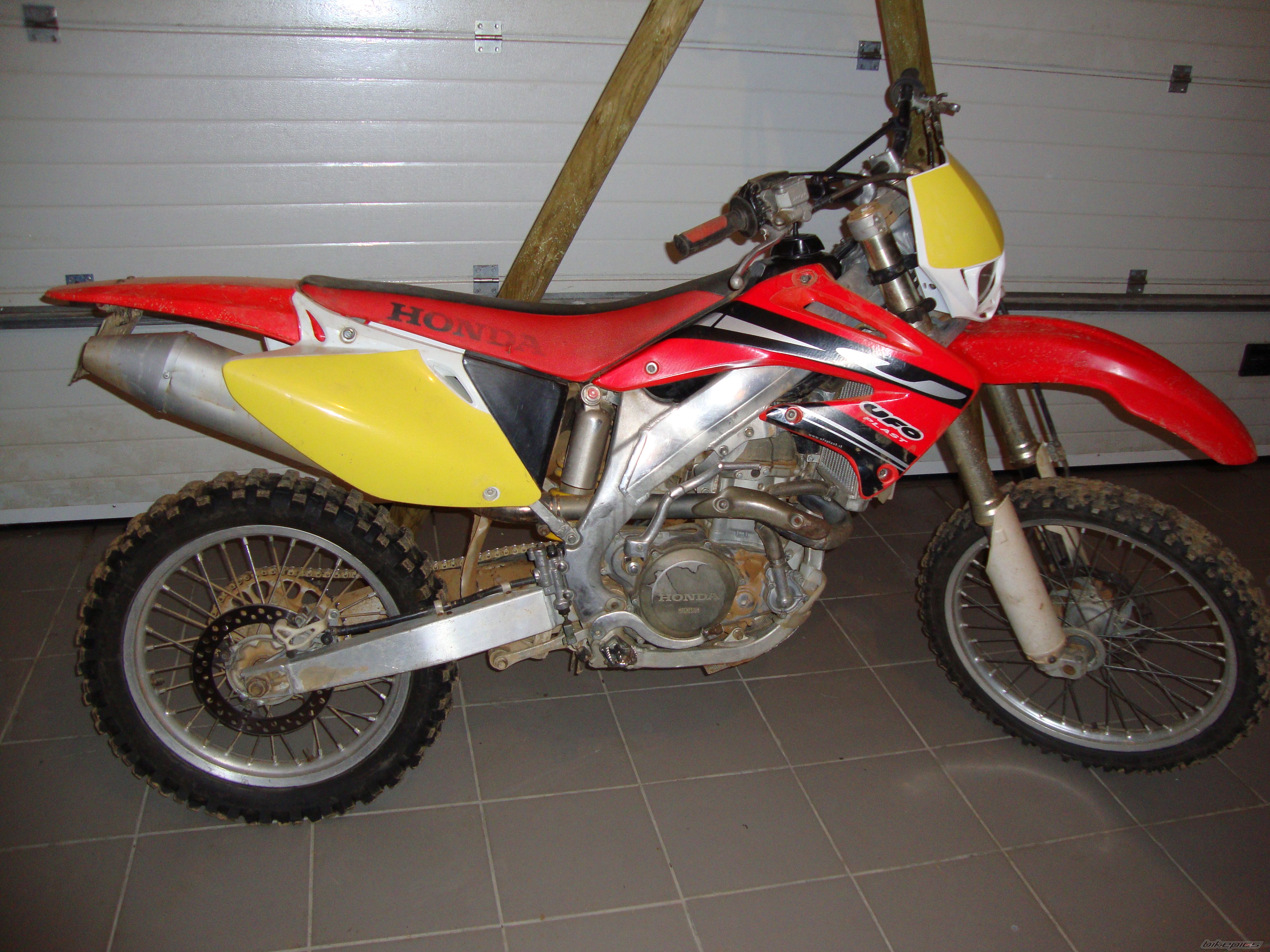 Photo 1842489