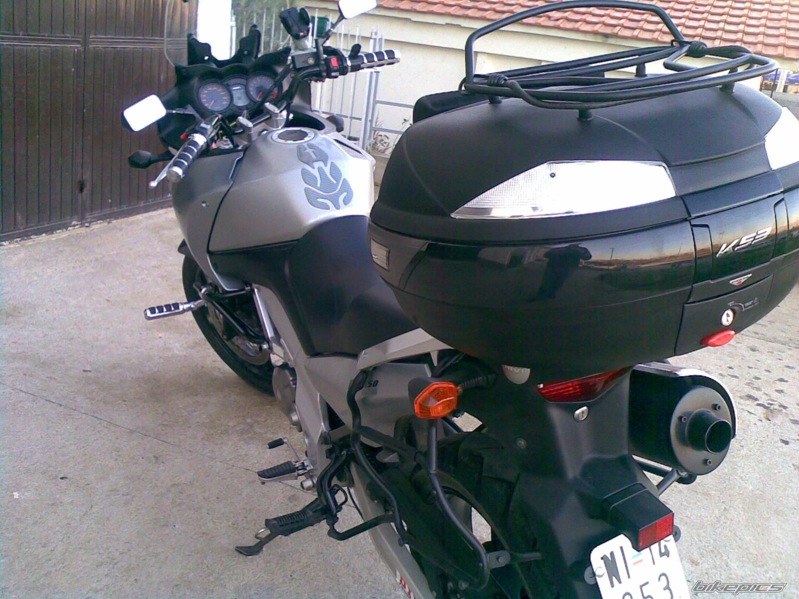 Photo 1842598