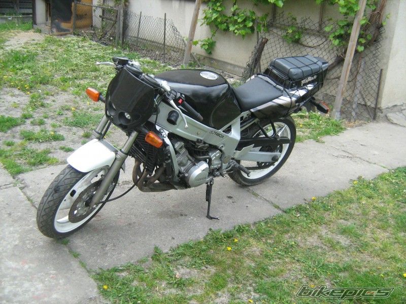 Photo 1842601