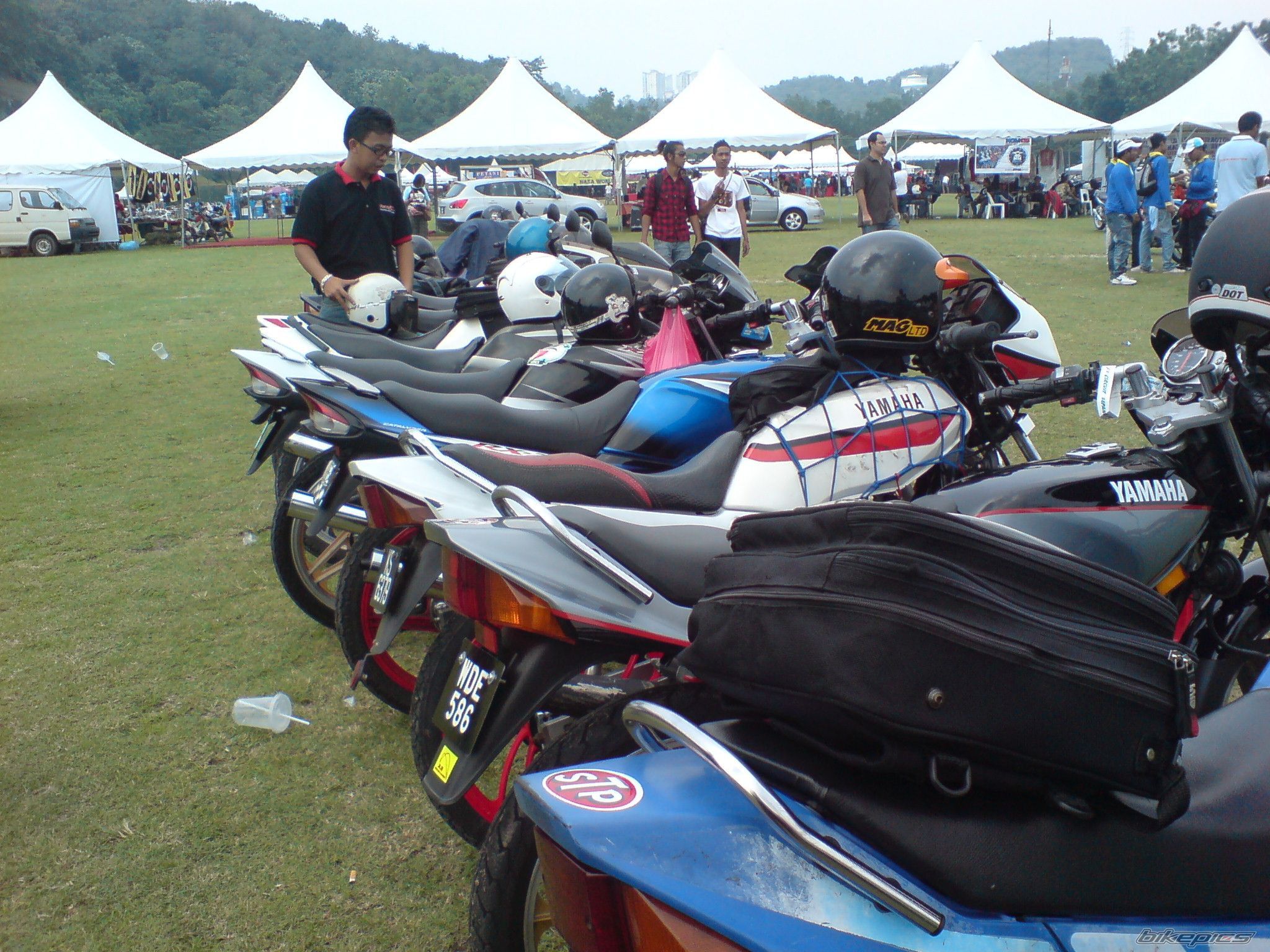 Photo 1842682
