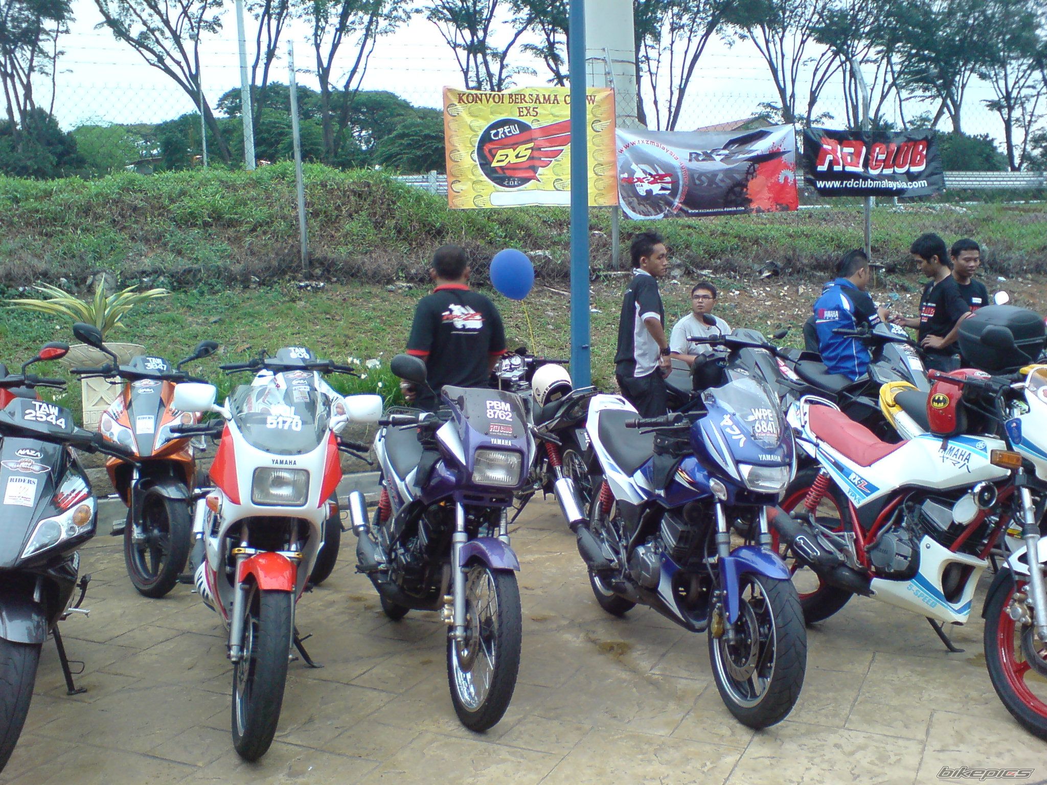 Photo 1842698