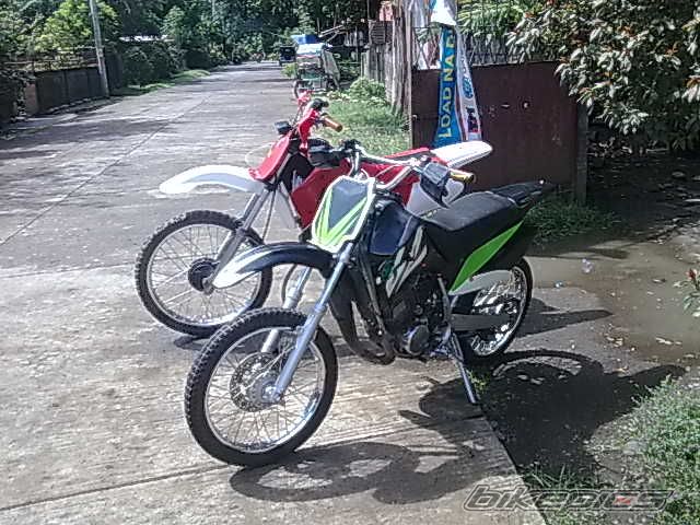 Photo 1842704