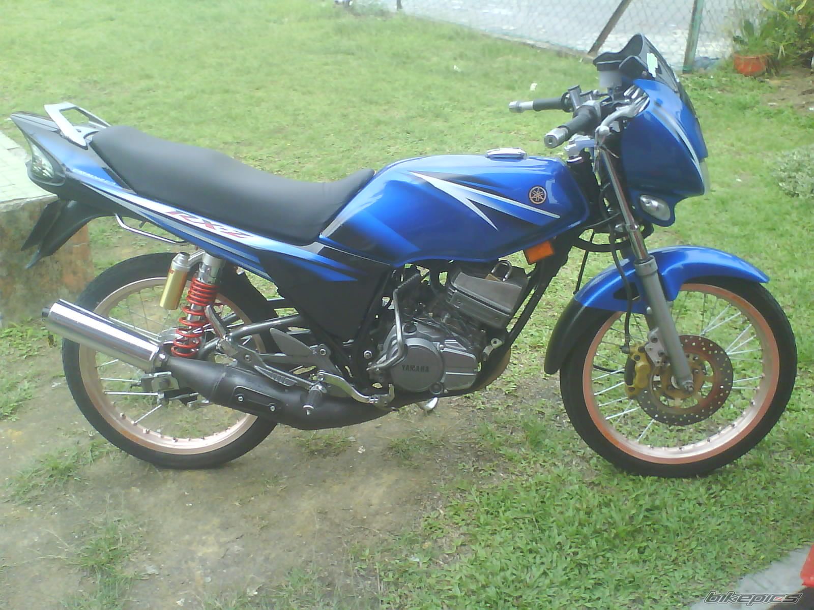 Photo 1842809