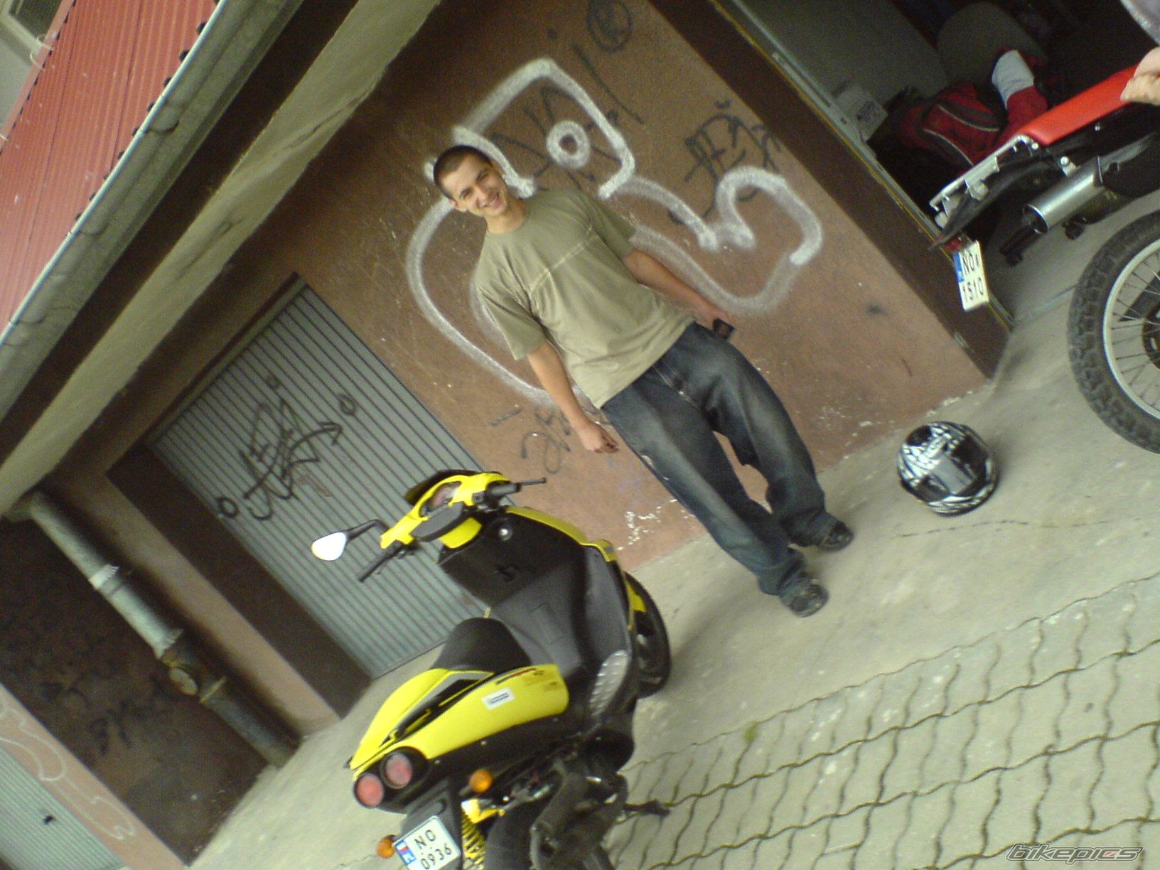 Photo 1843015