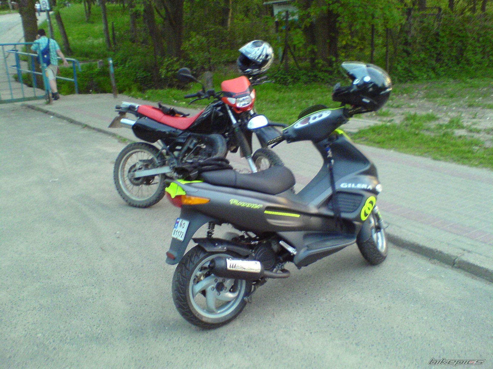 Photo 1843044