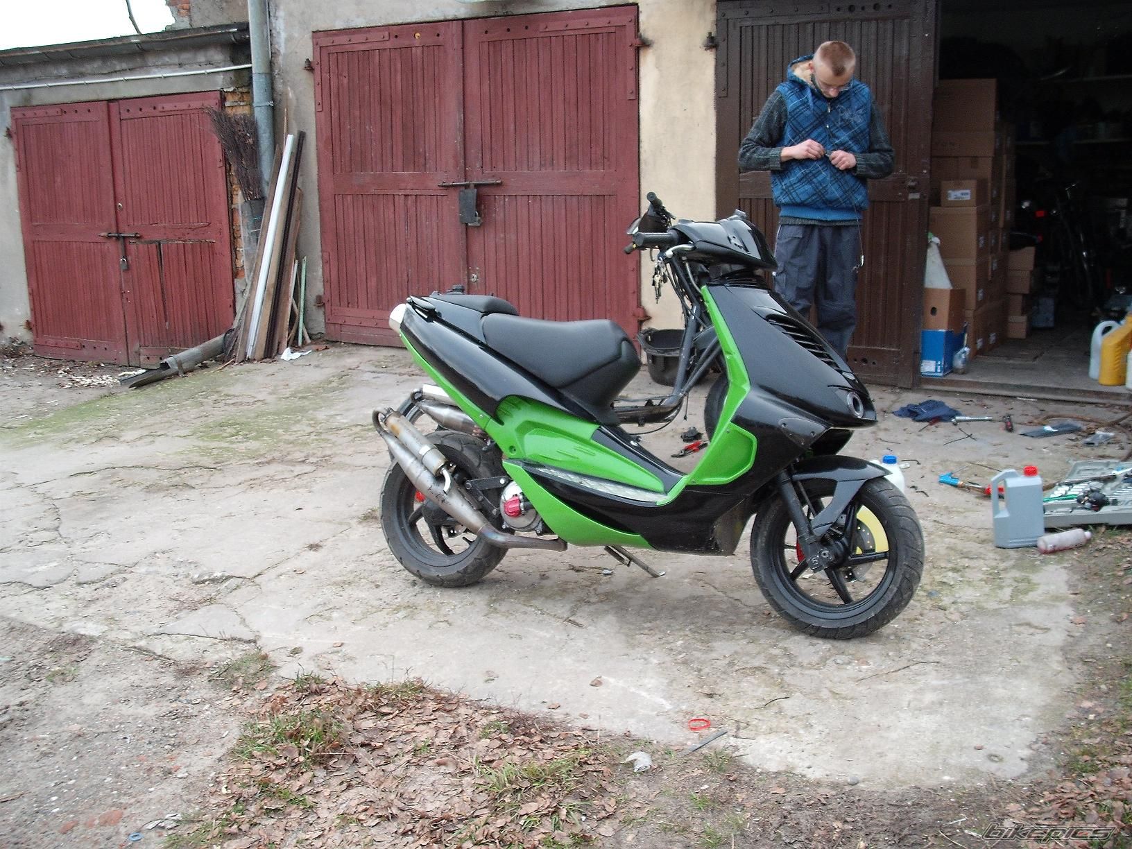 Photo 1843340