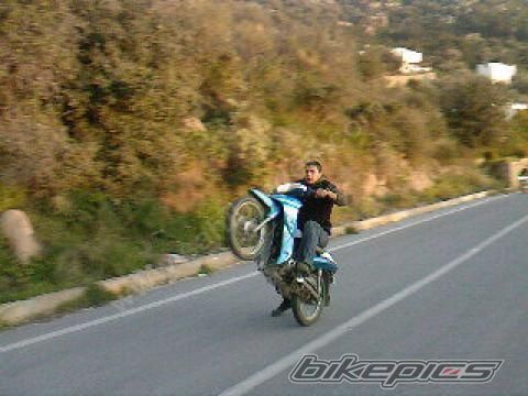 Photo 1843449