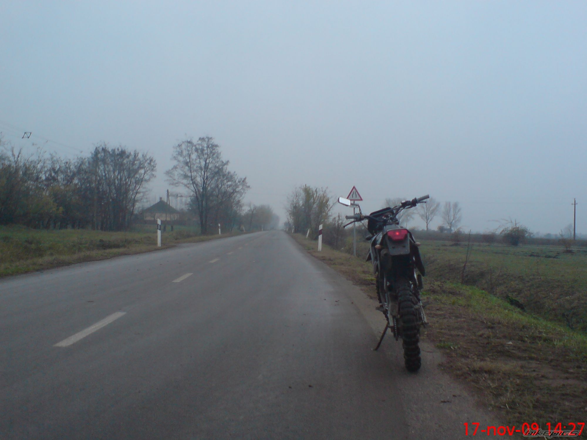 Photo 1843587