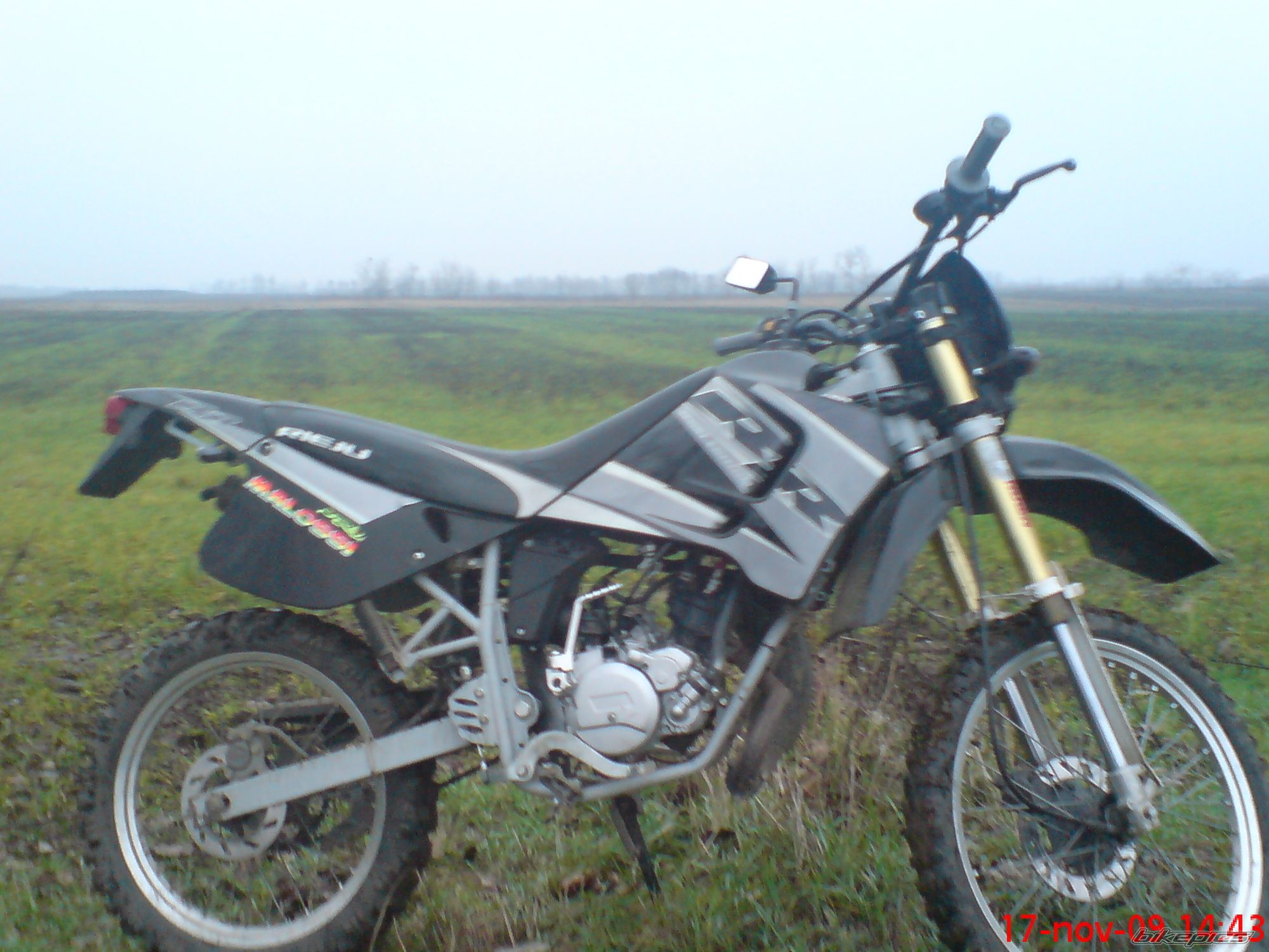 Photo 1843589