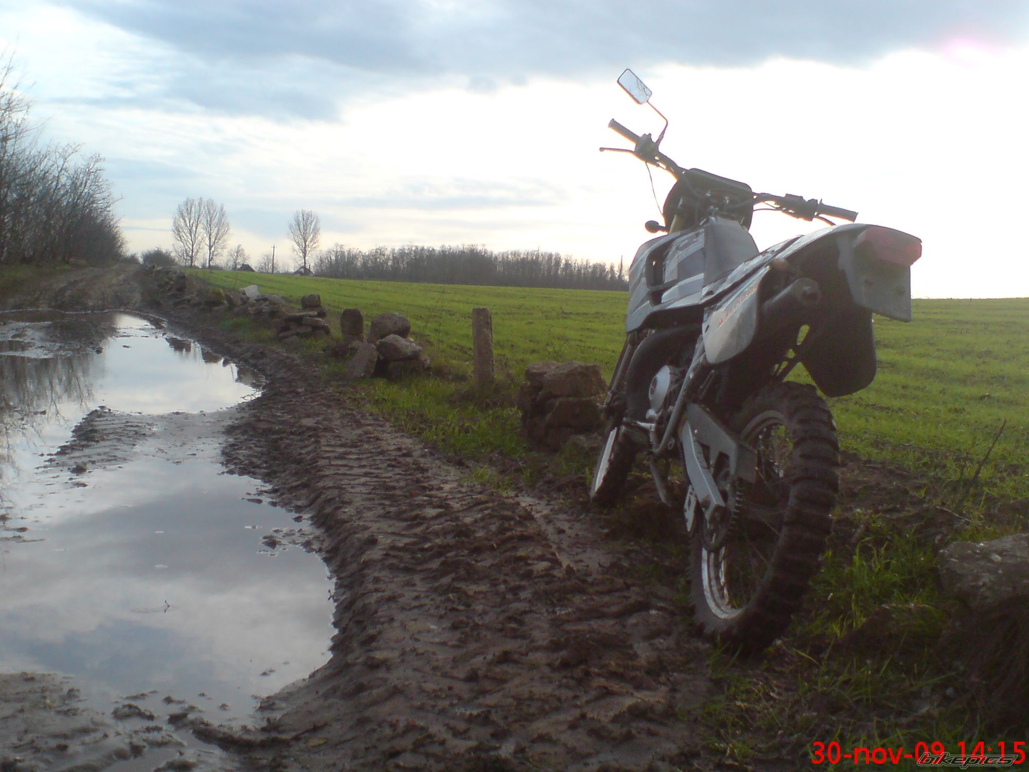 Photo 1843600