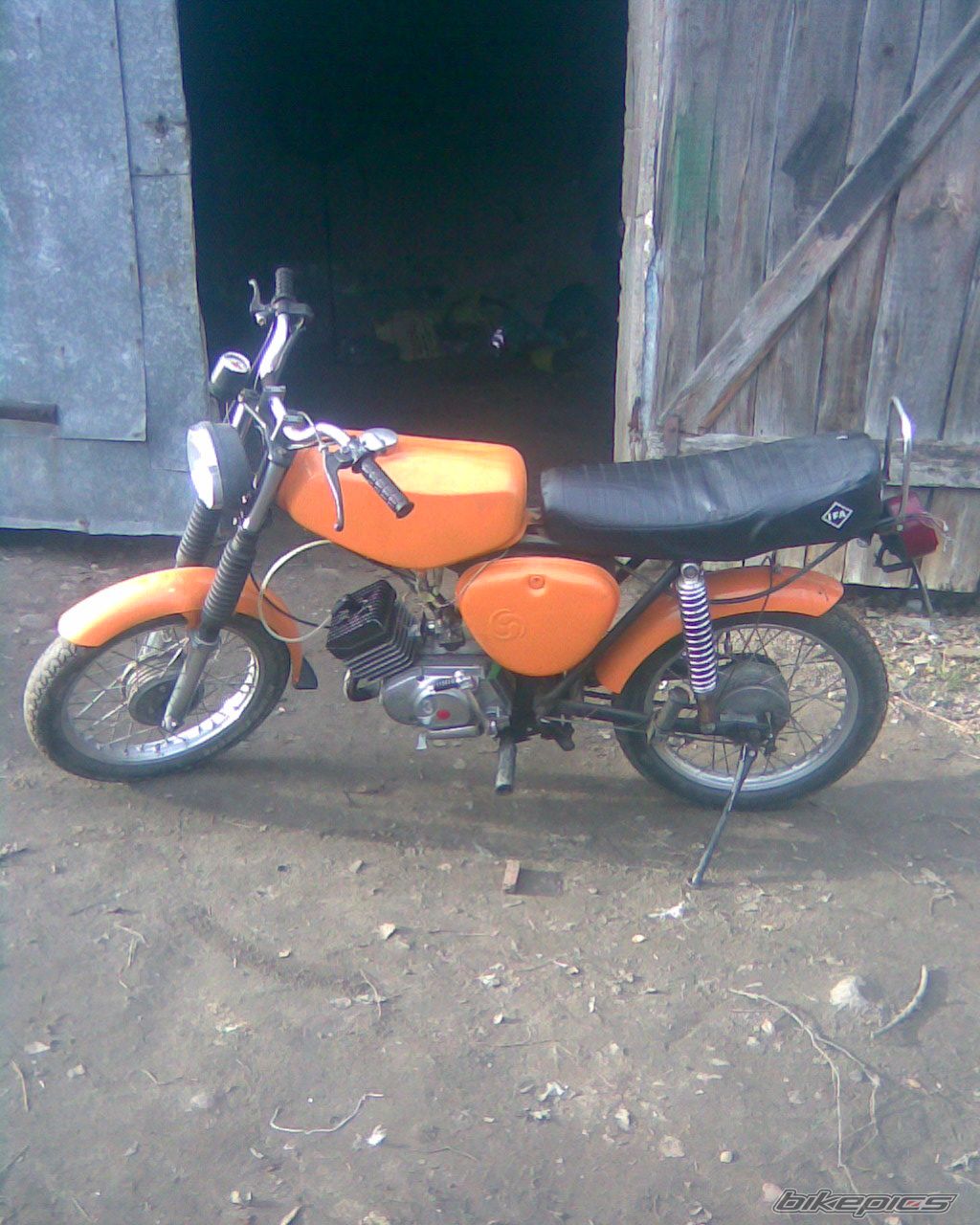 Photo 1843750