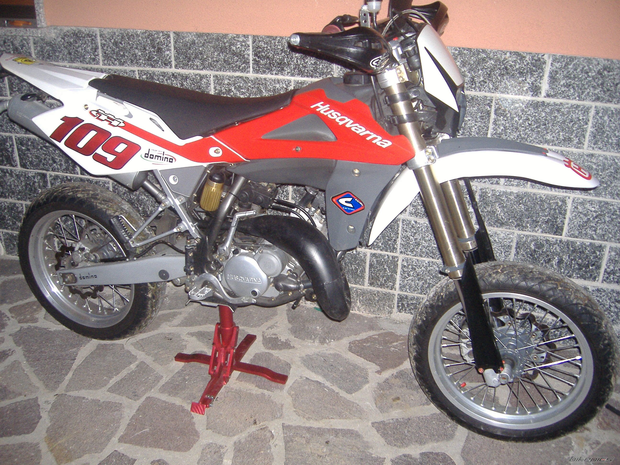 Photo 1843863