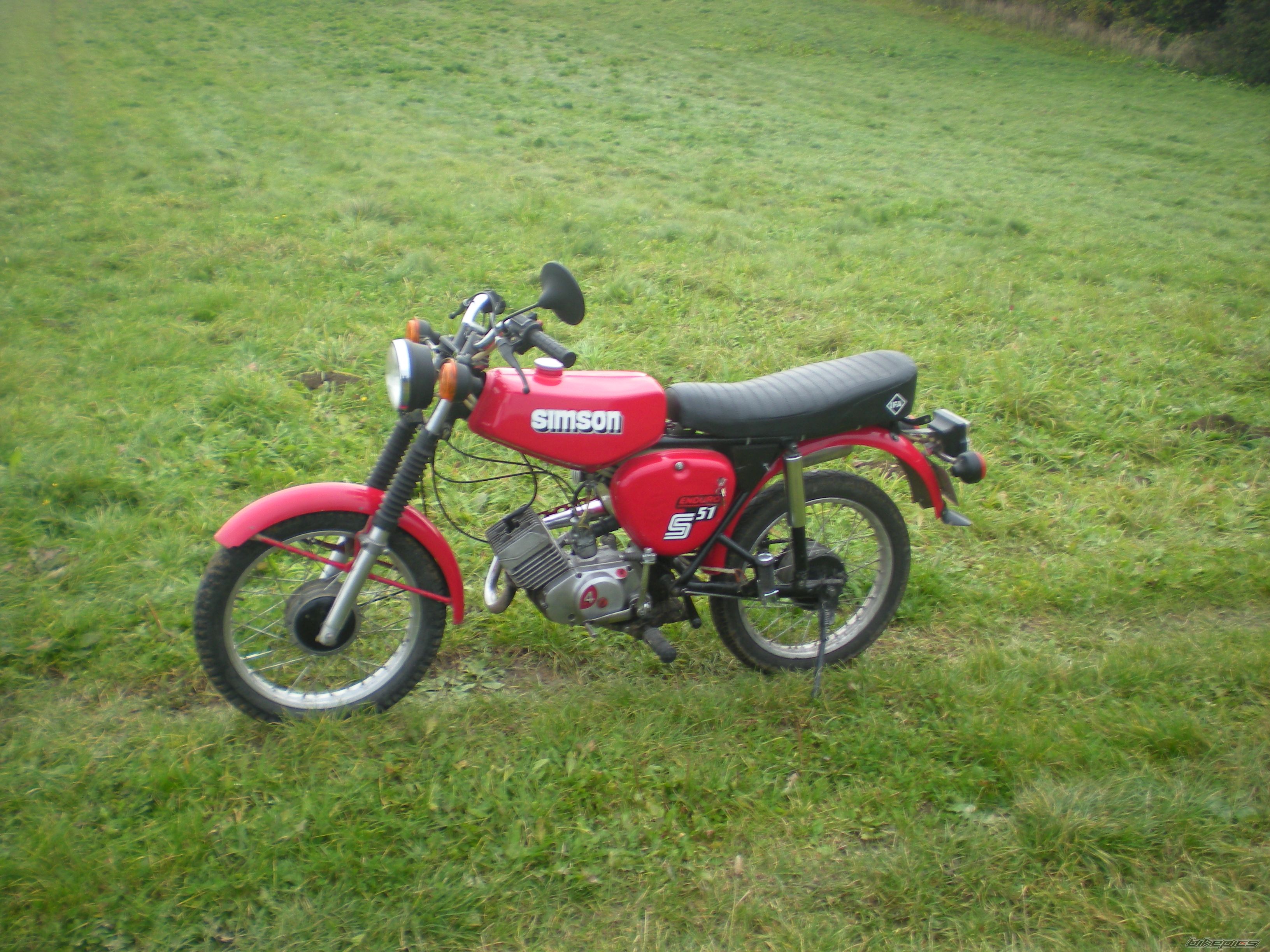 Photo 1843919