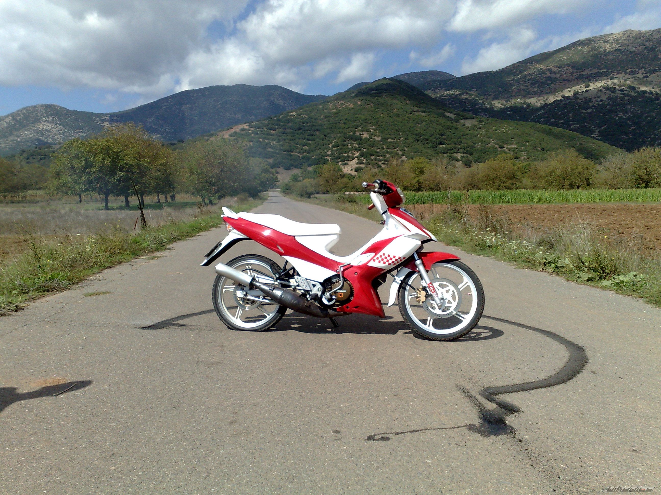 Photo 1843983