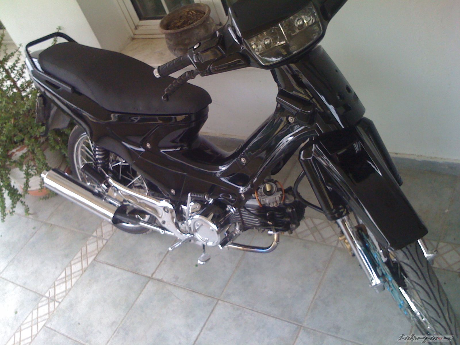Photo 1844103