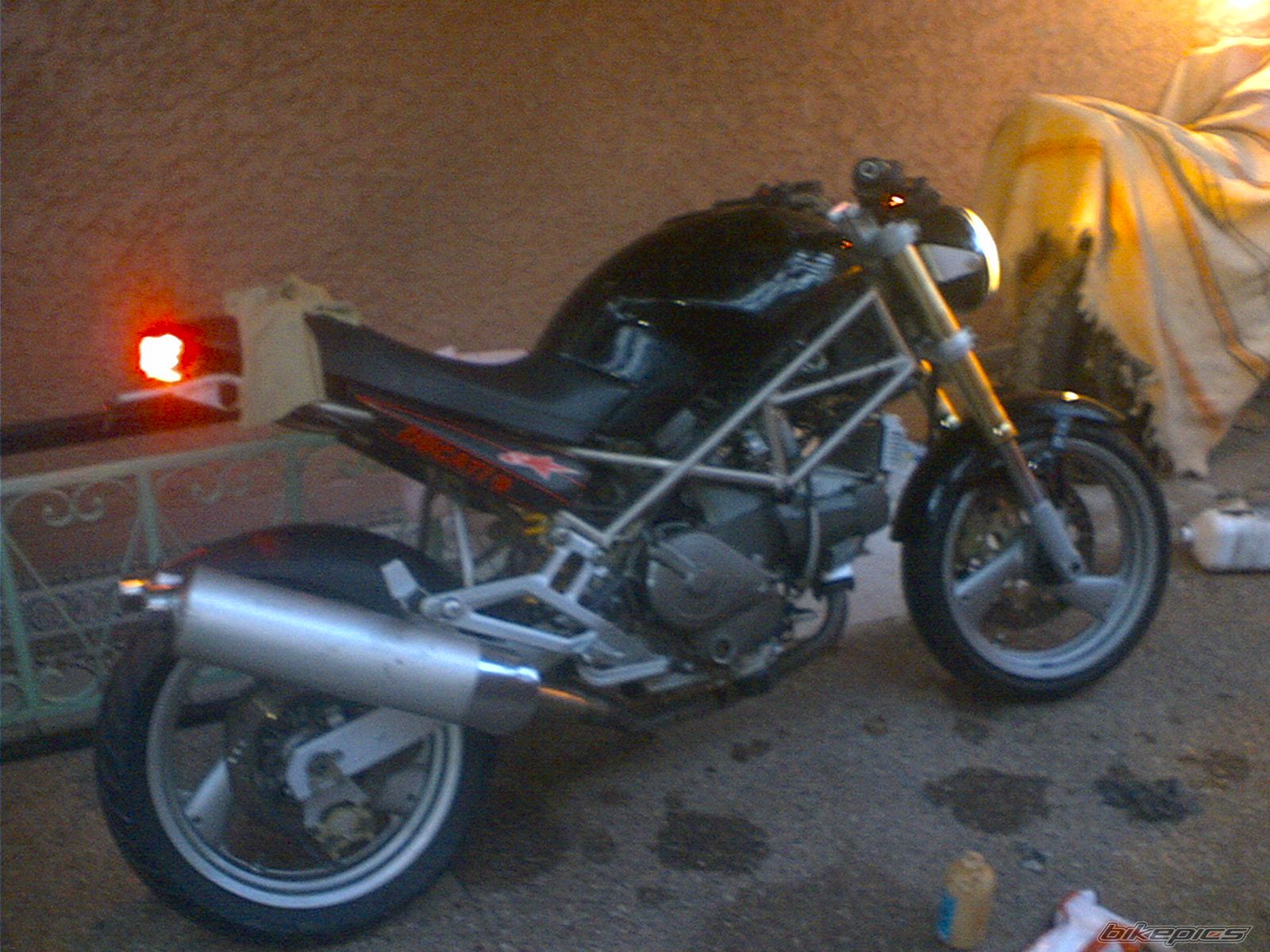 Photo 1844175