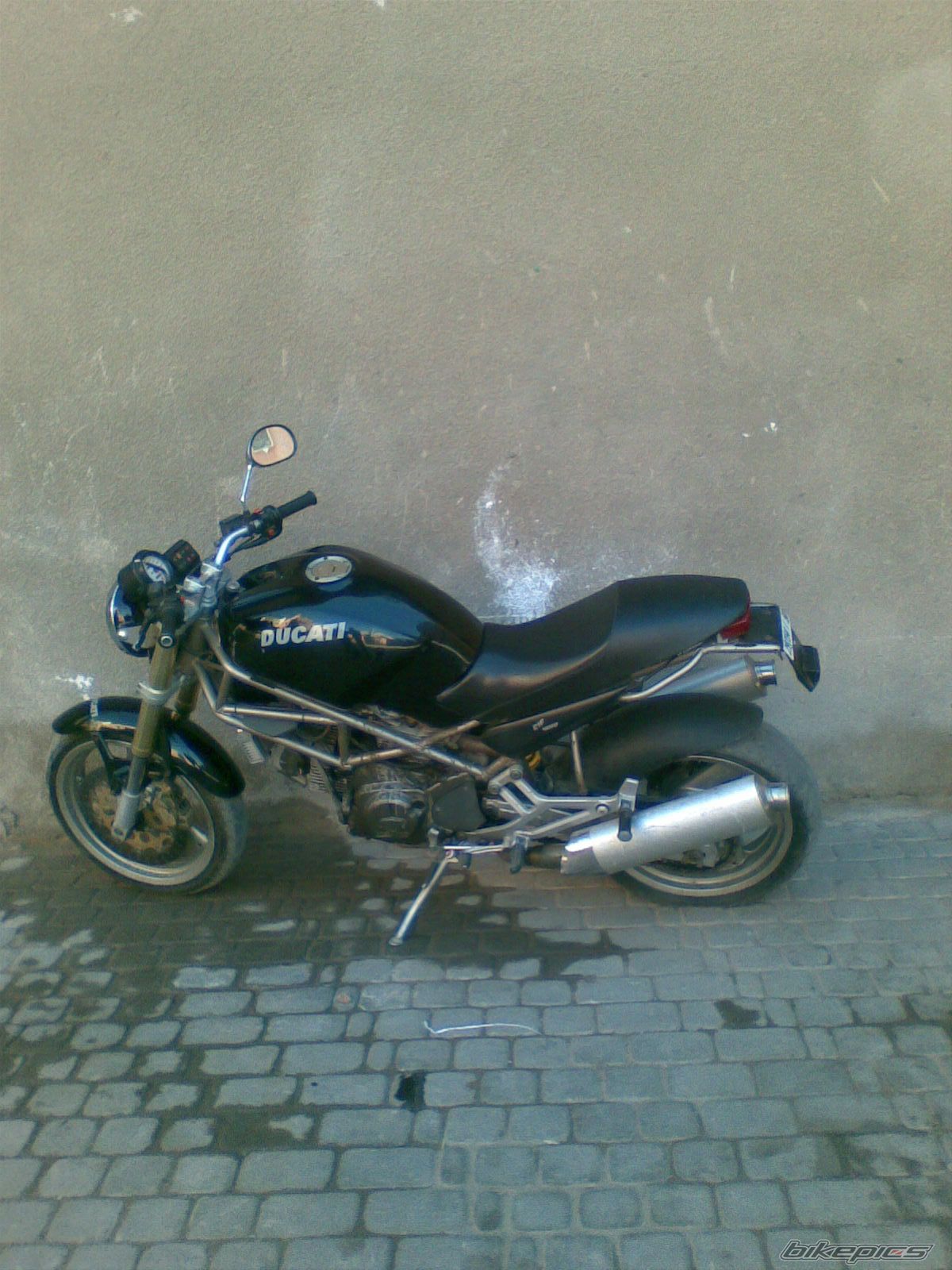 Photo 1844178