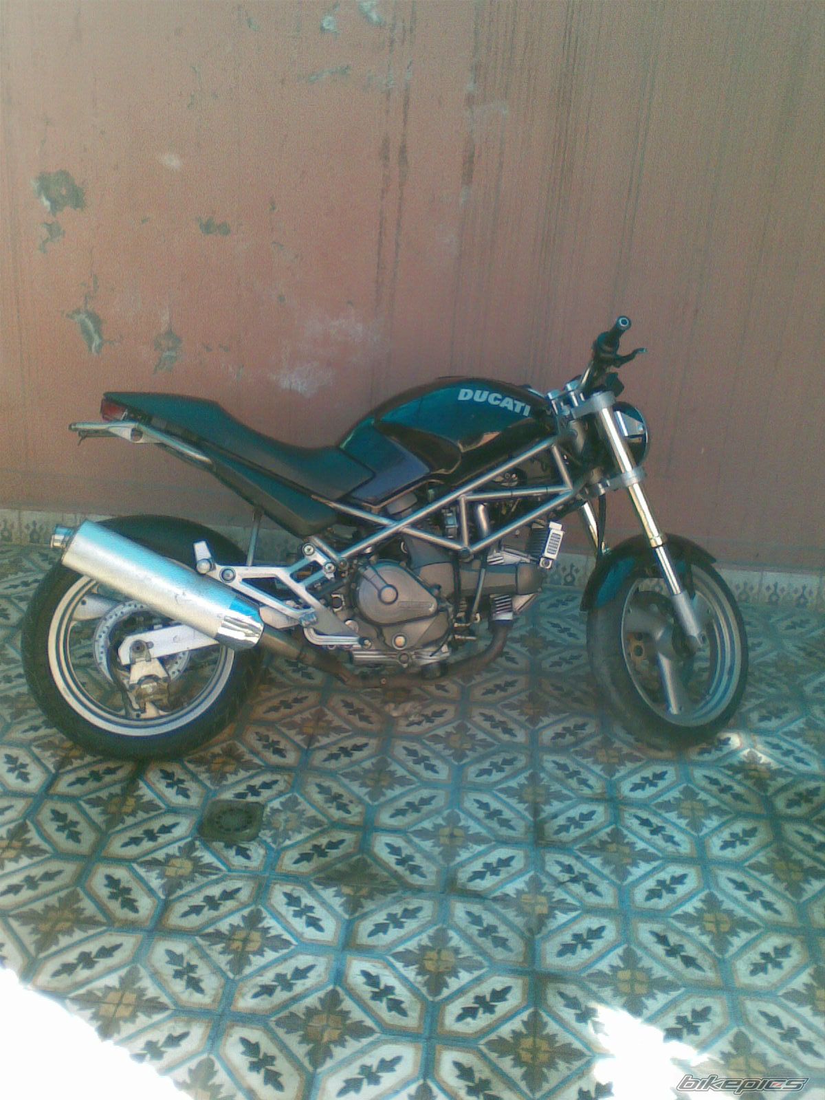Photo 1844182