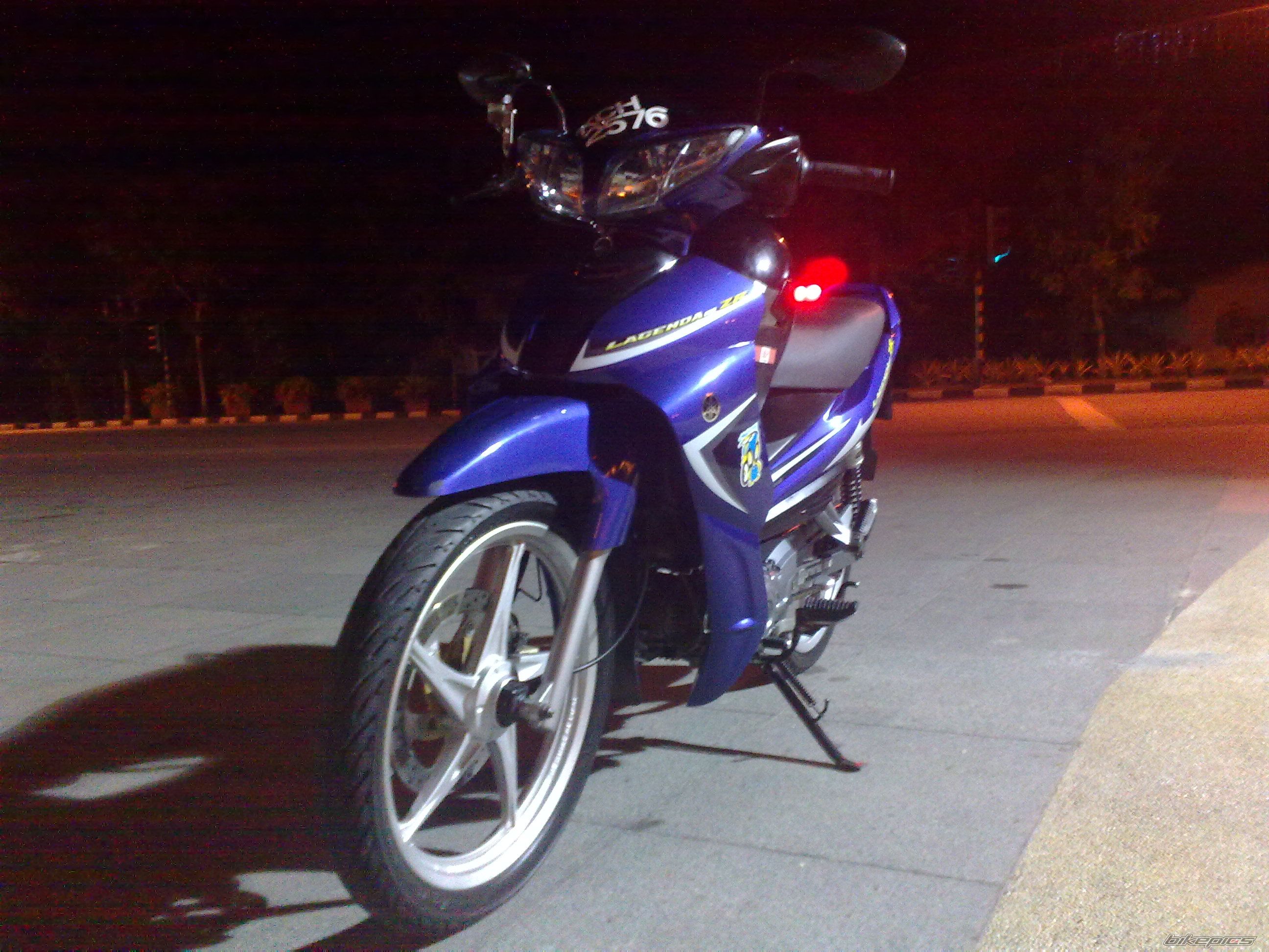 Photo 1844214
