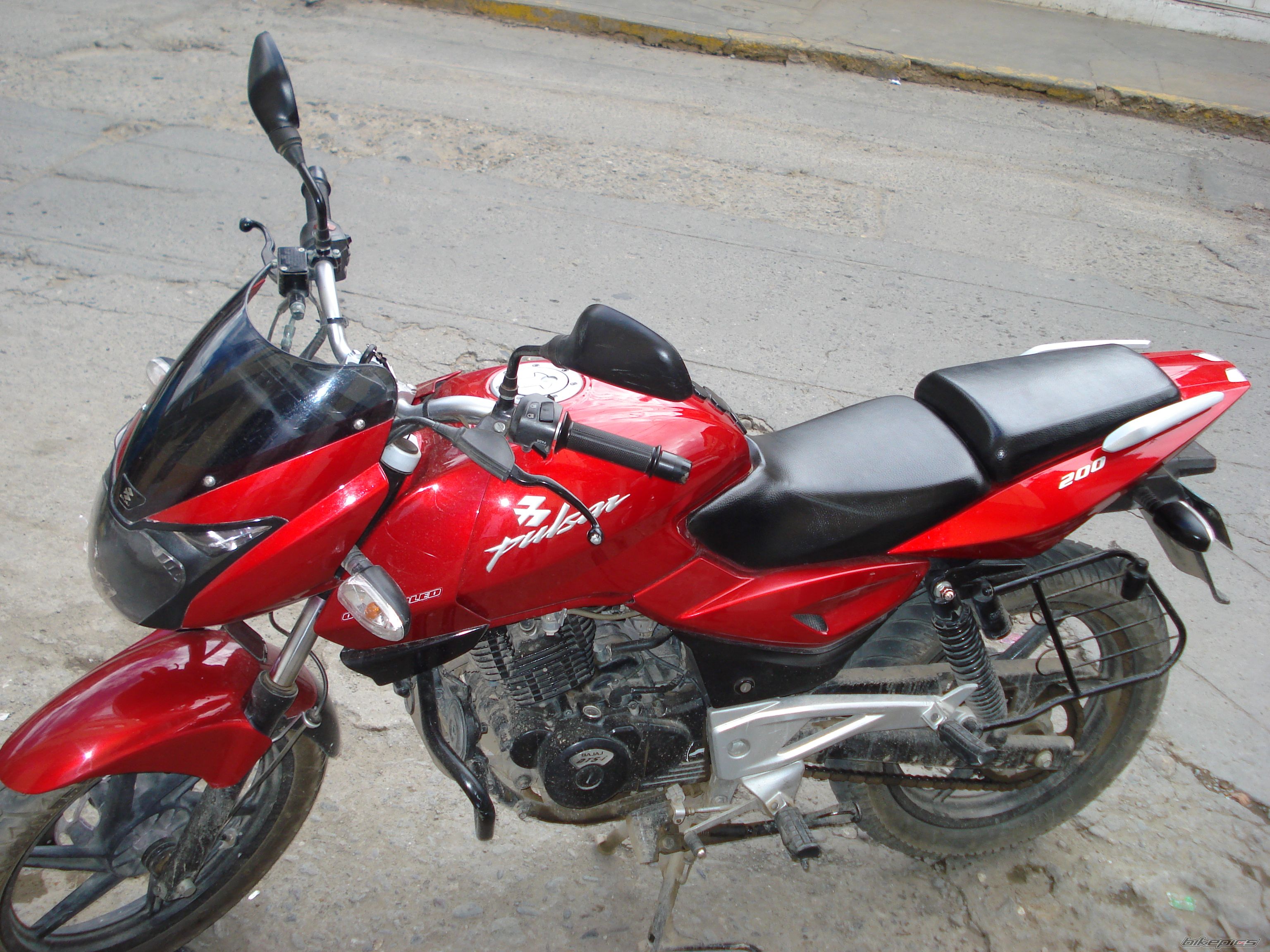 Photo 1844219