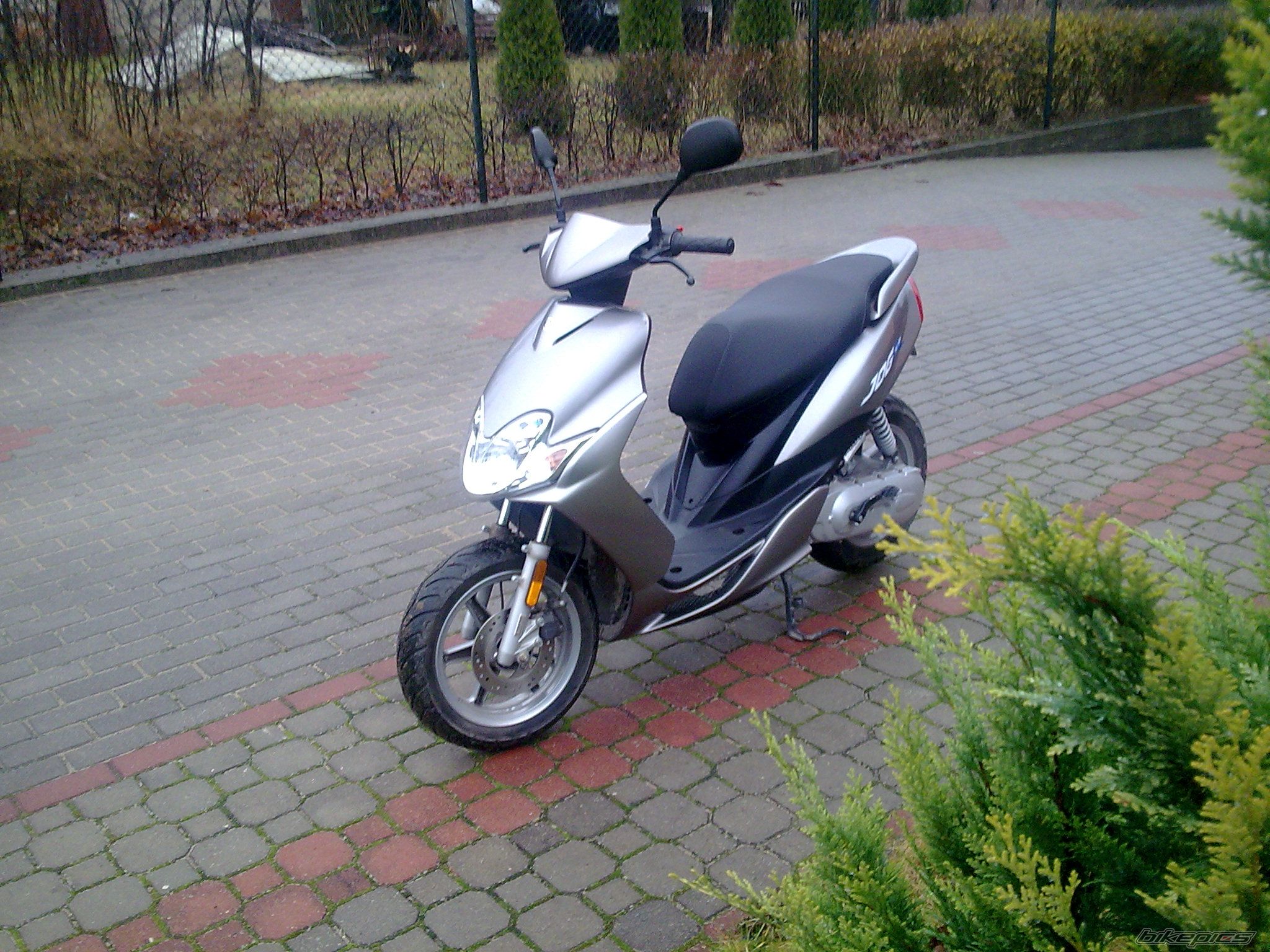 Photo 1844436