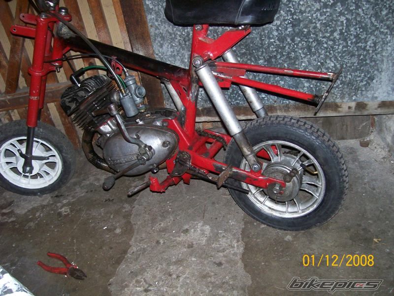 Photo 1844642