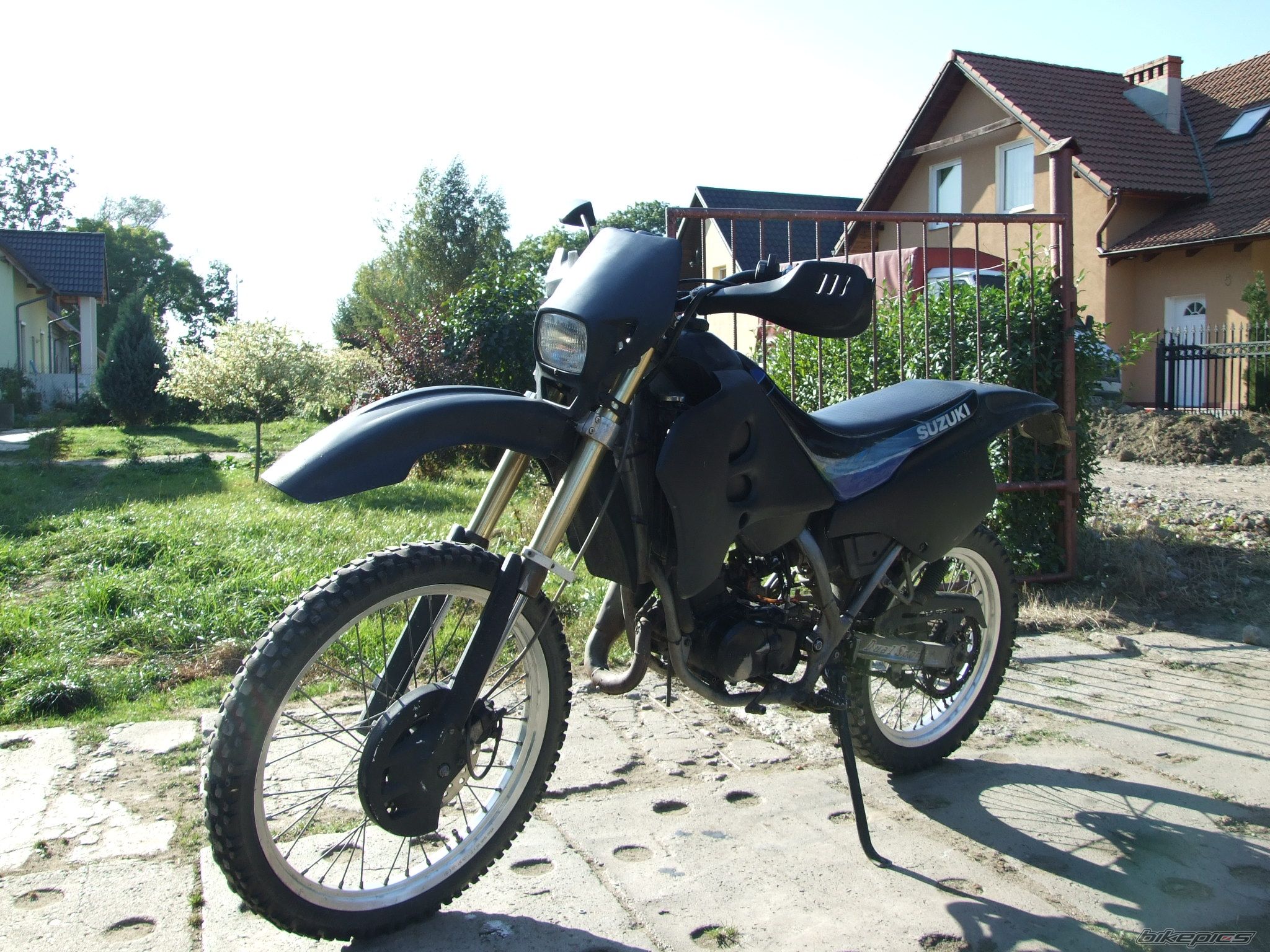 Photo 1844749