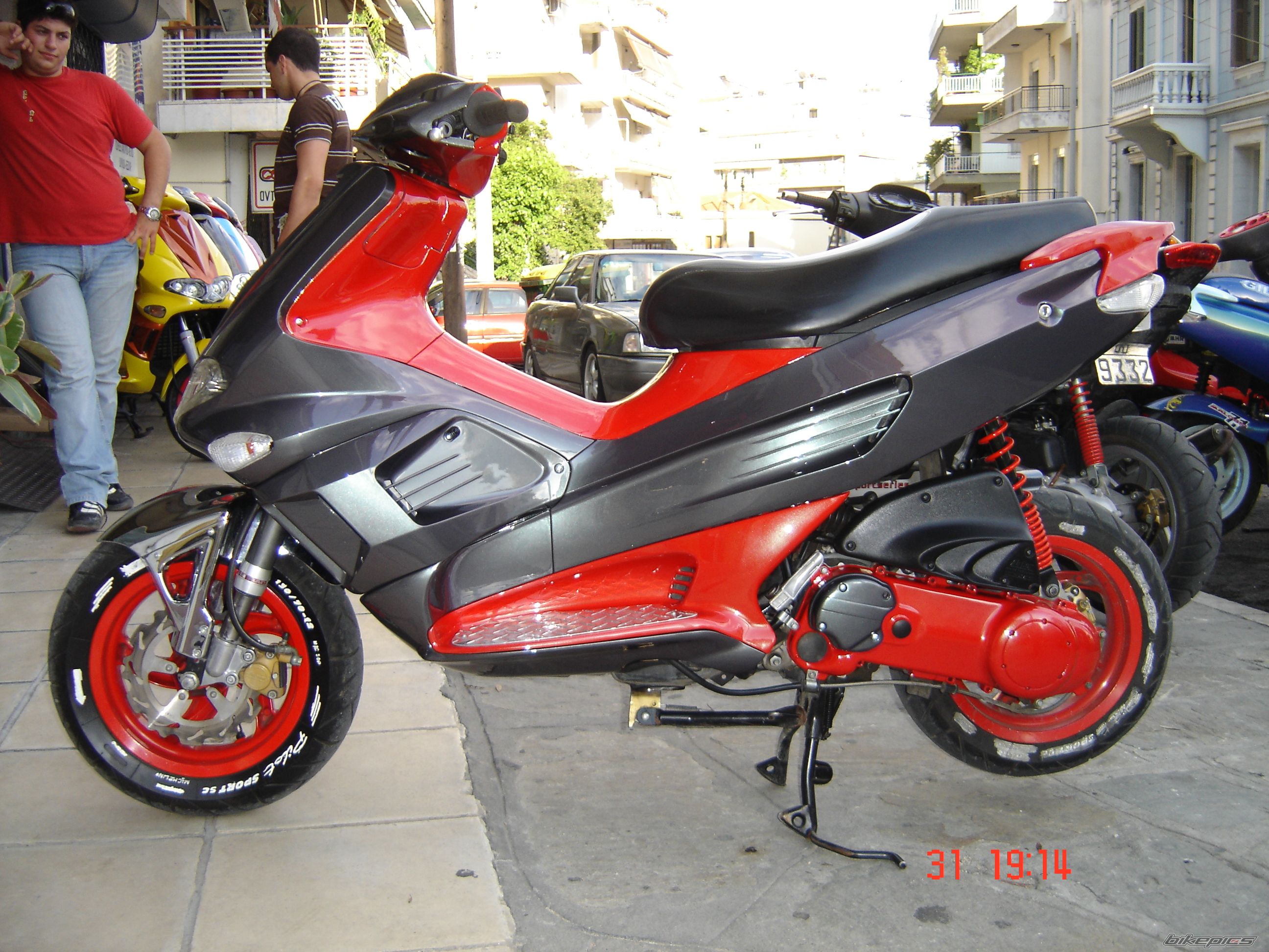 Photo 1844824