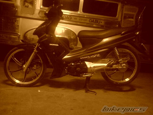 Photo 1844990