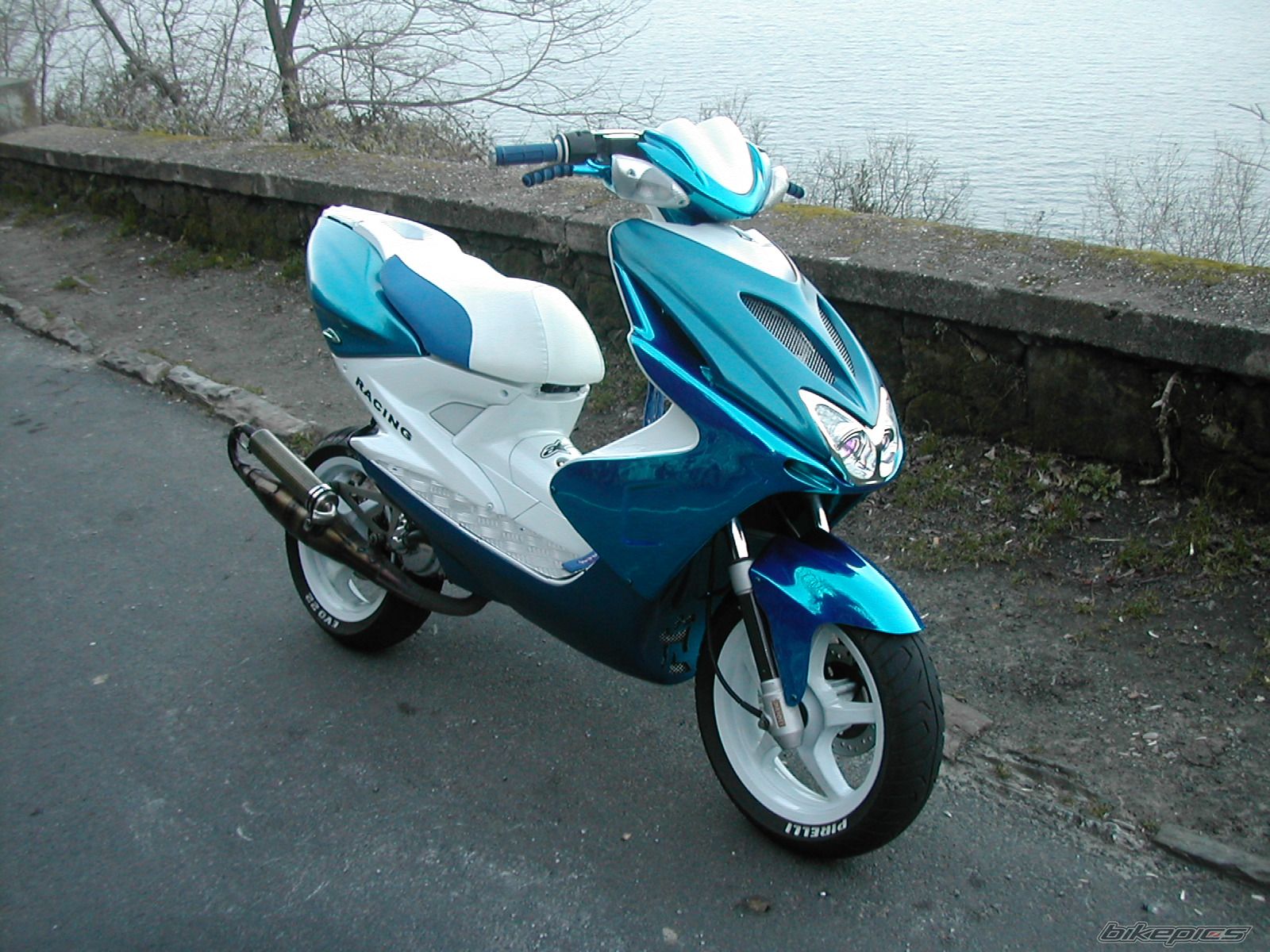Photo 1845136