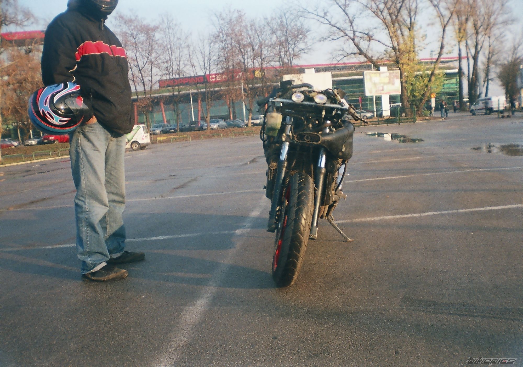 Photo 1845186
