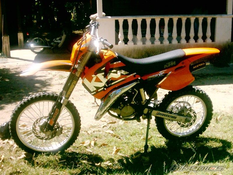 Photo 1845210