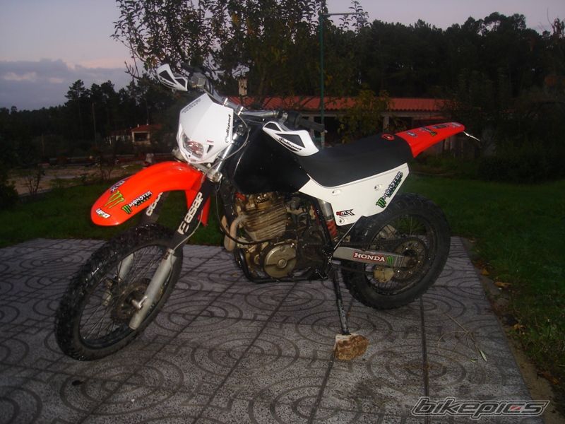 Photo 1845320