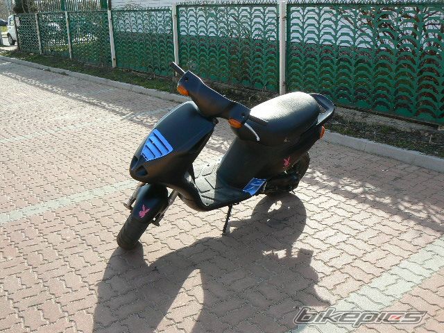 Photo 1845356