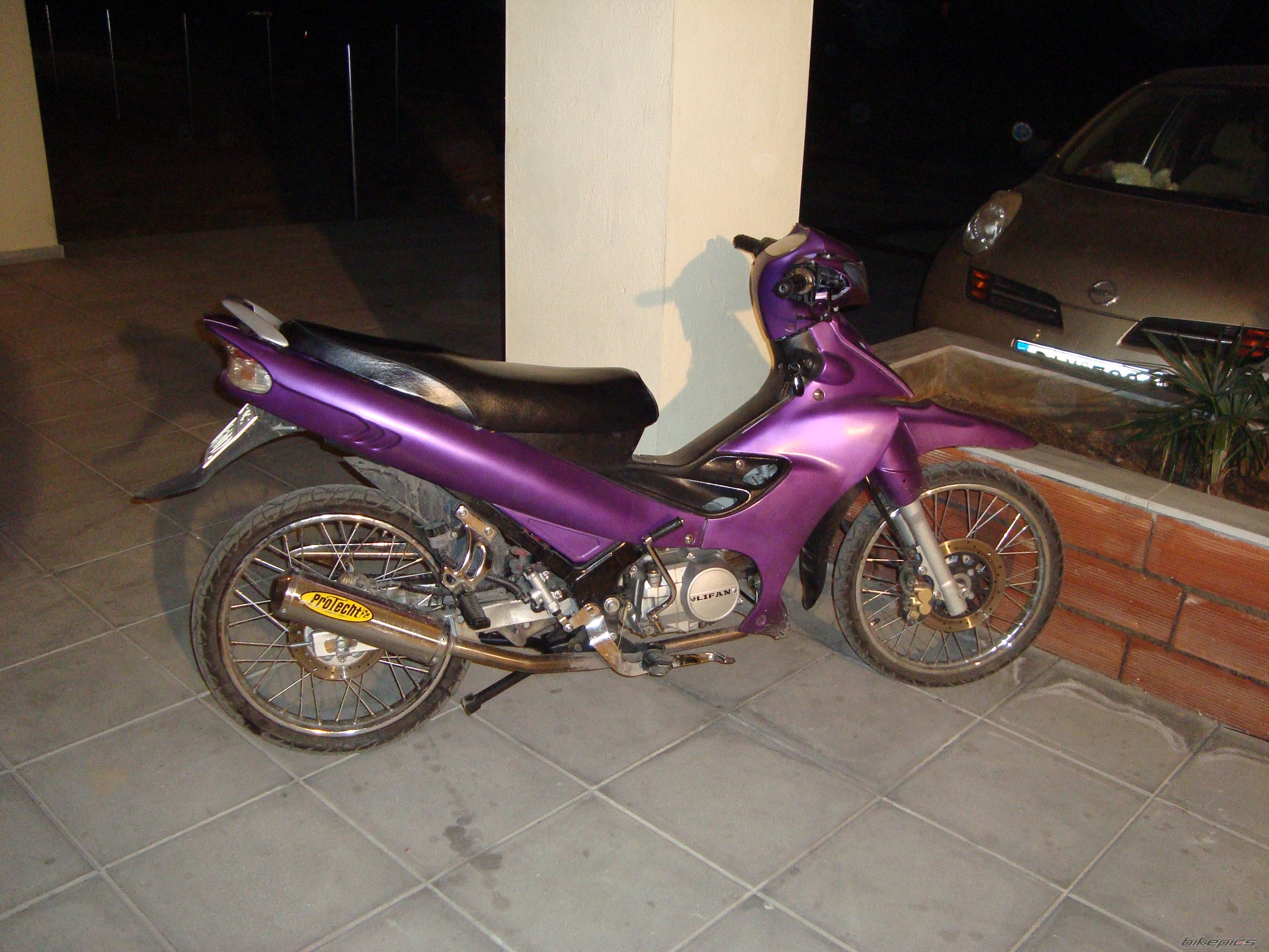 Photo 1845385