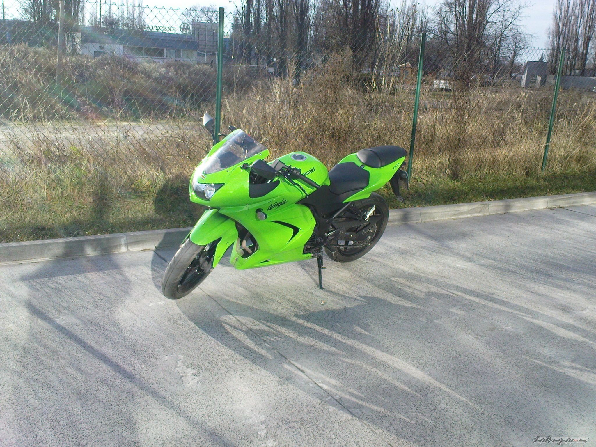 Photo 1845420