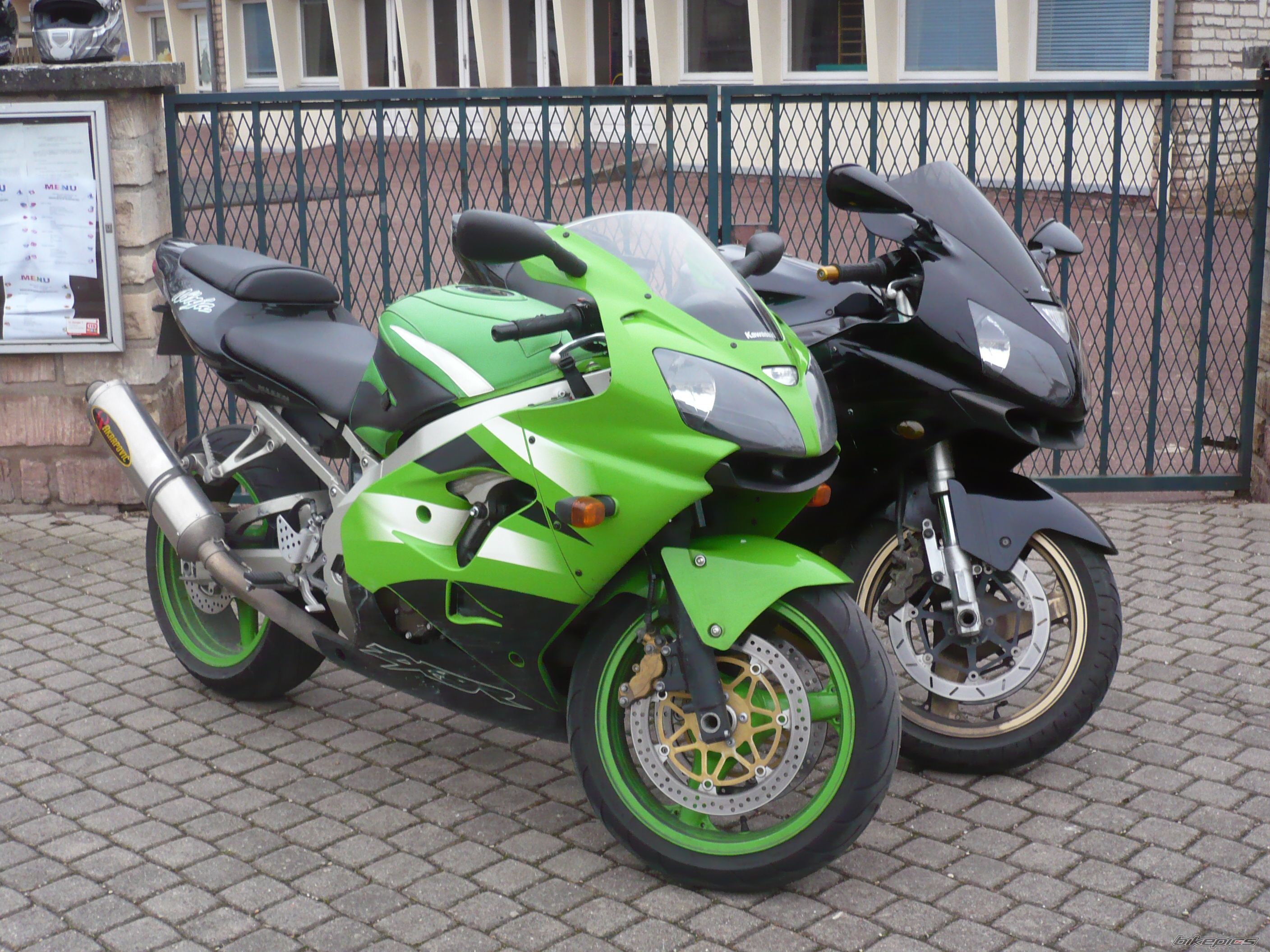 Photo 1845692