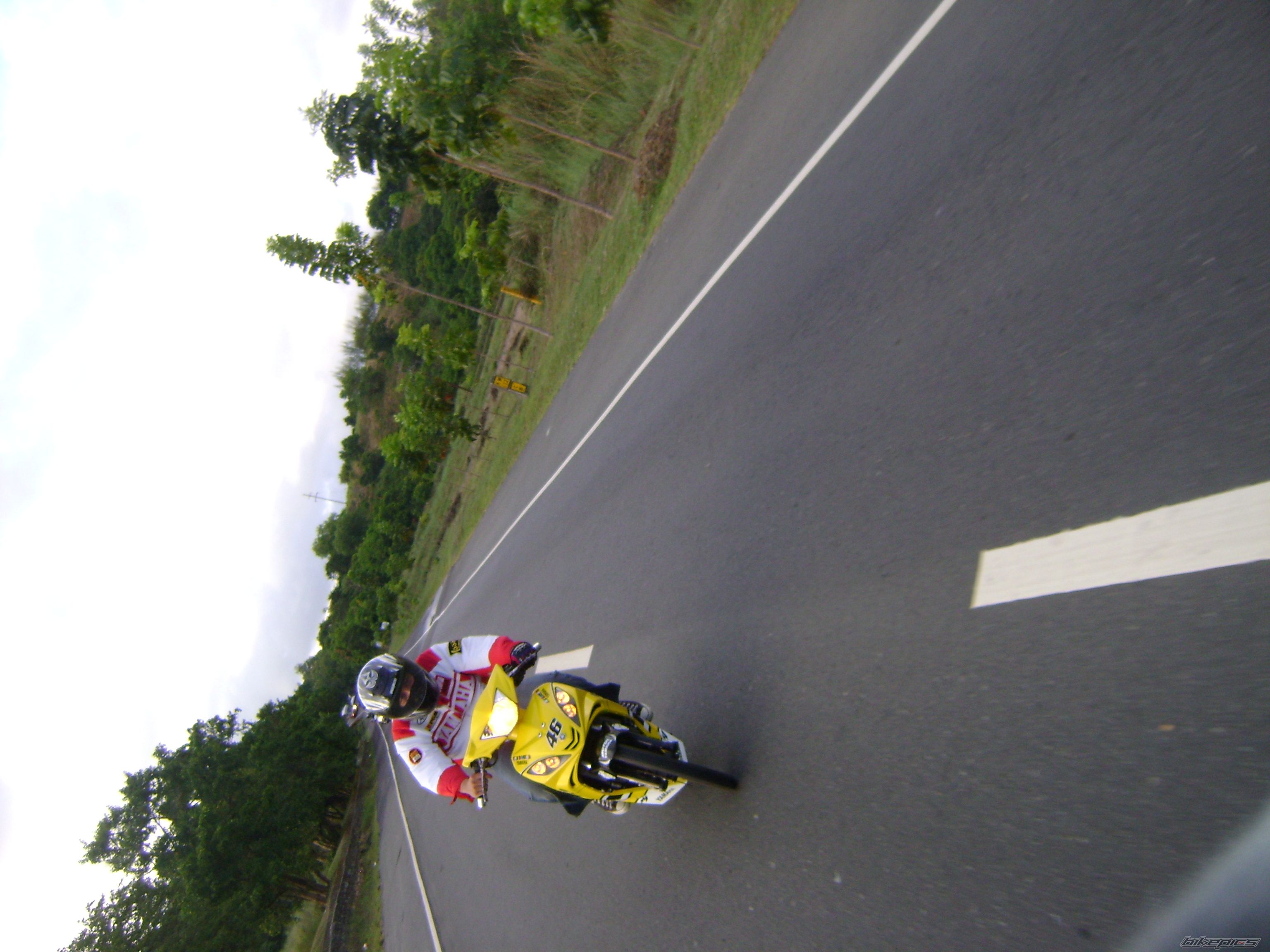 Photo 1845833