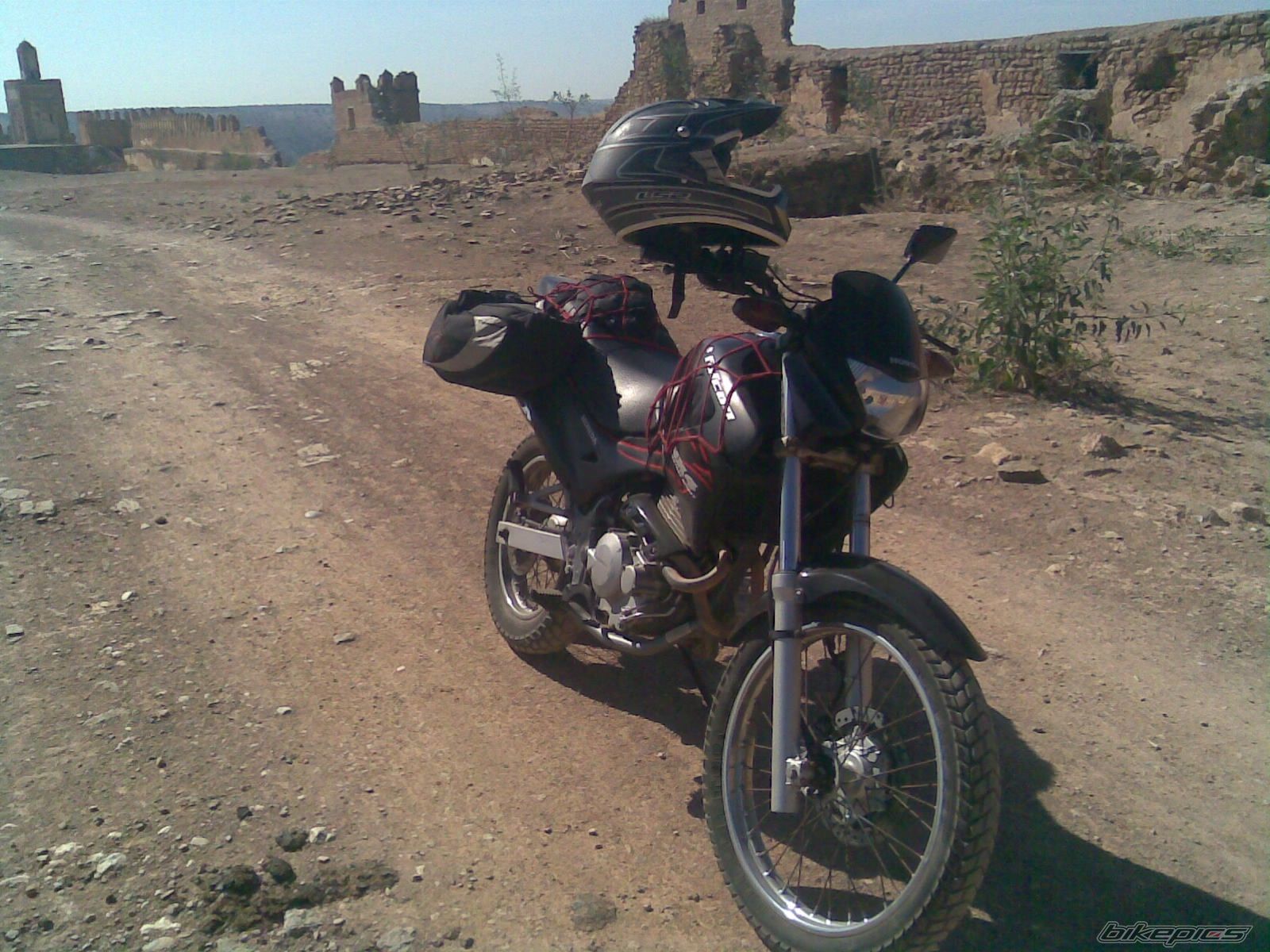 Photo 1845884
