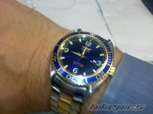 Photo 1845938