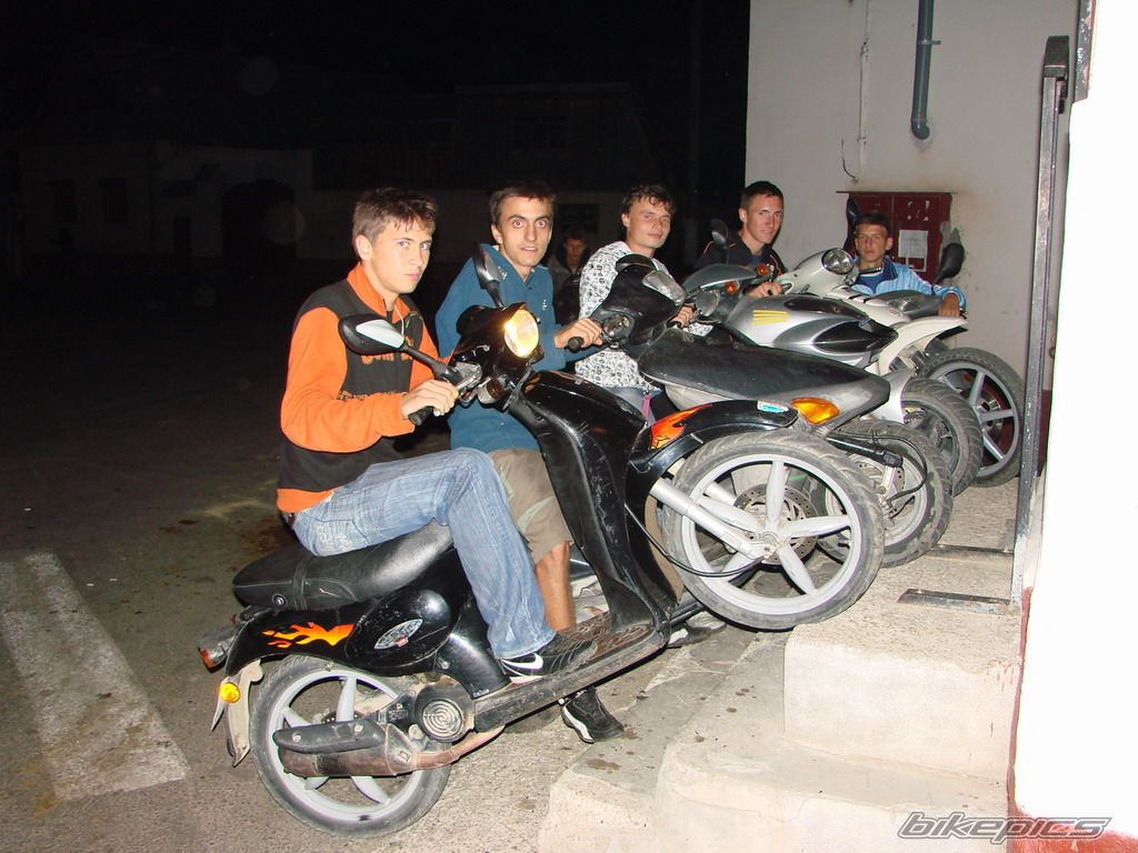 Photo 1846240
