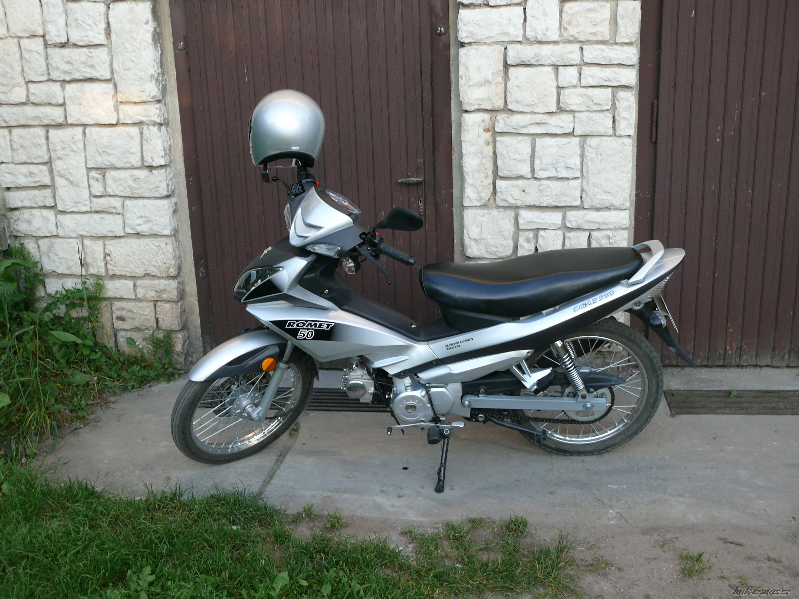 Photo 1846537